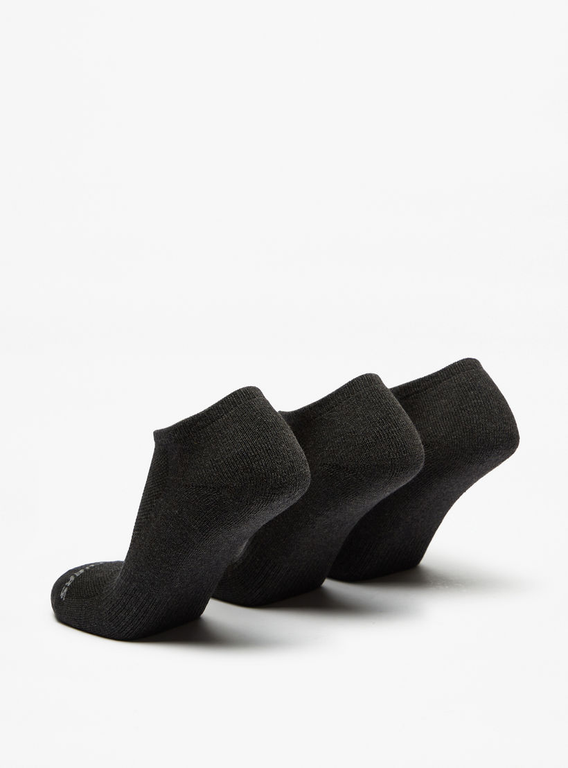 جوارب رياضية بطول الكاحل بطبعات شعار من سكيتشرز - طقم 3 أزواج-men-socks-image-3