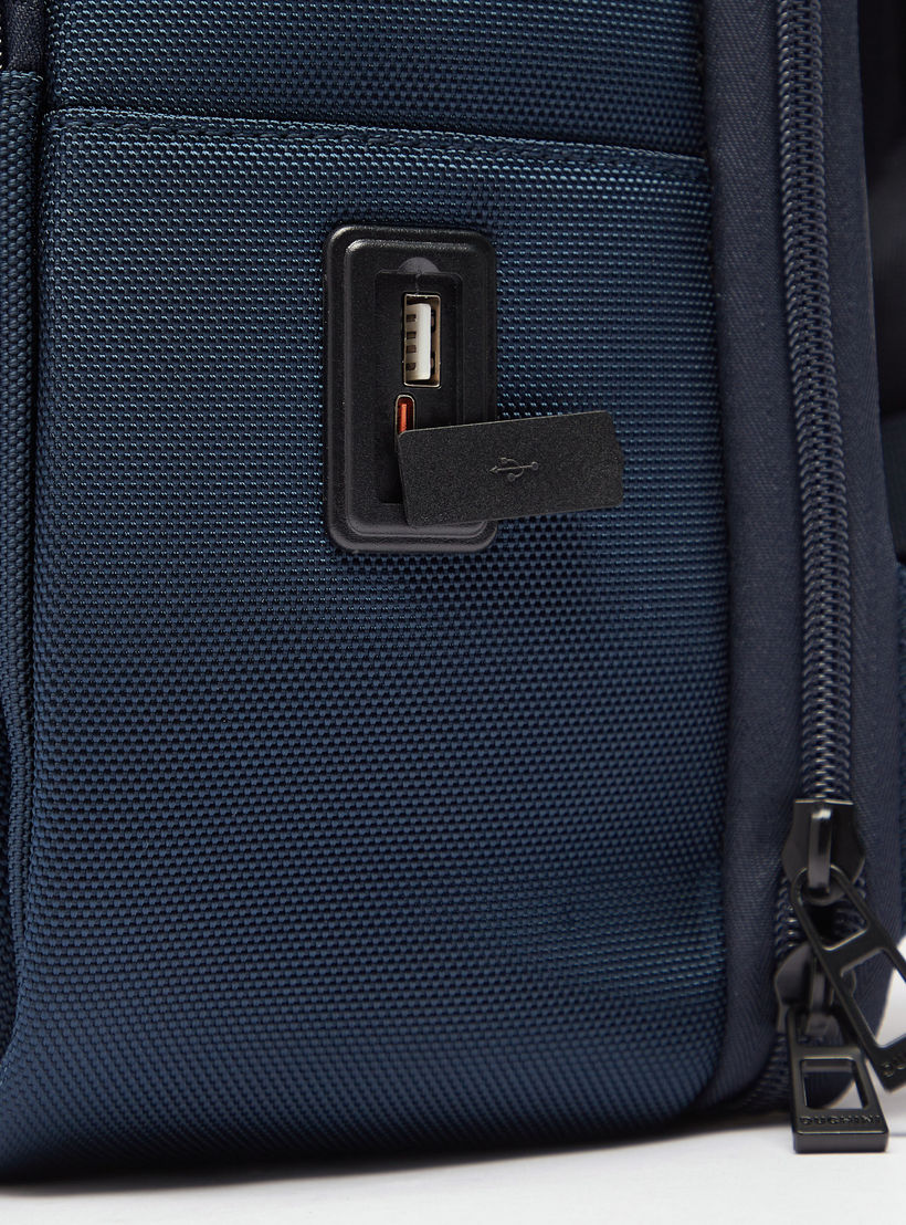 شنطة ظهر بارزة الملمس بسحّاب إغلاق من دوتشيني-travel-luggagesandbags-backpacks-image-4