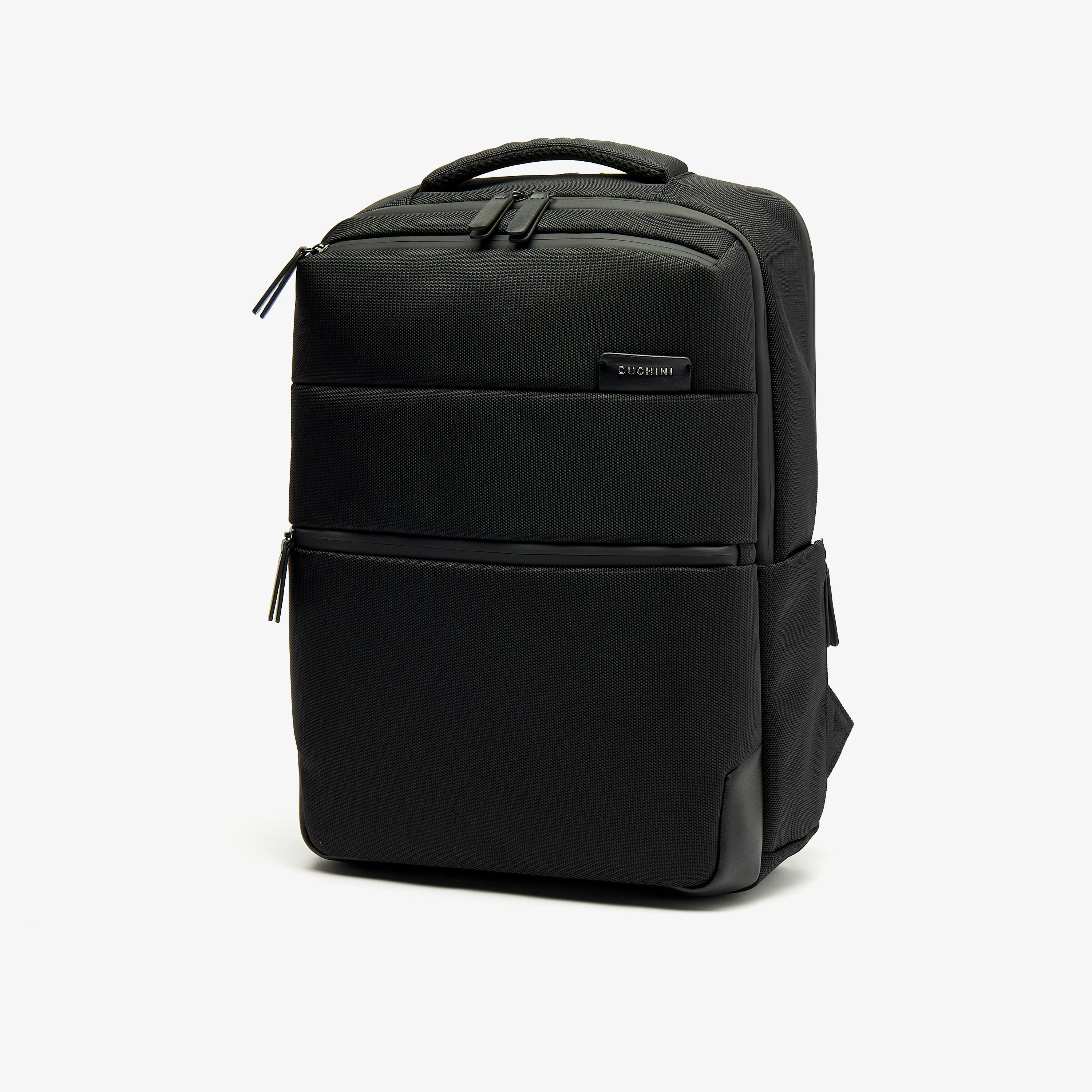 شنطة ظهر سادة بسحاب إغلاق وحمالات قابلة للتعديل من دوتشيني-men-bags-image-2