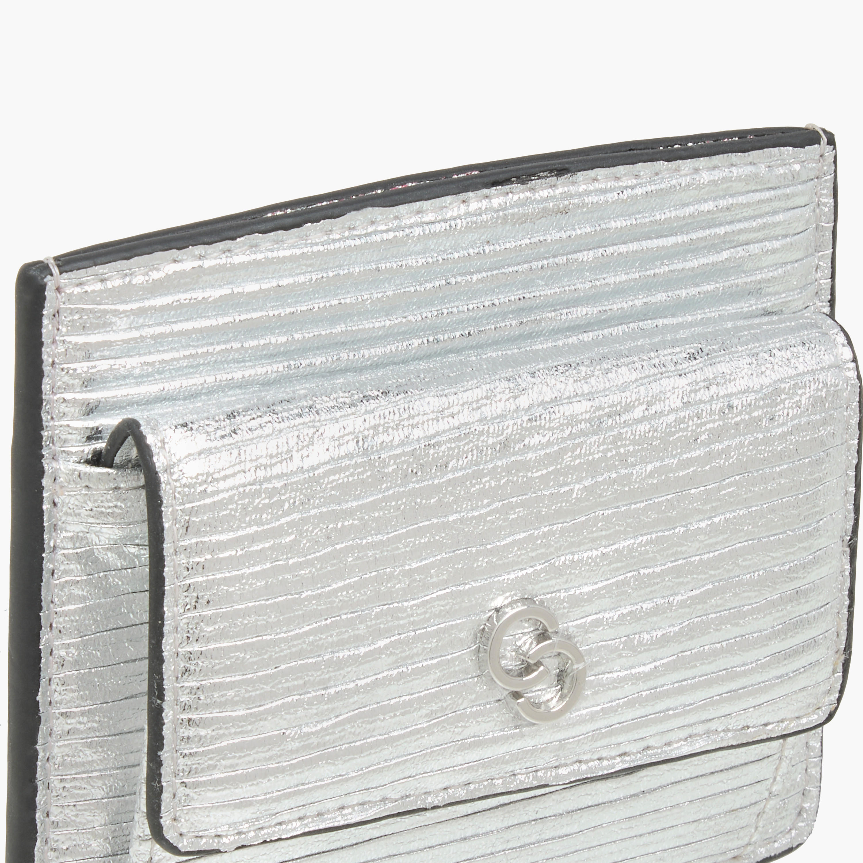محفظة مجعدة بارزة الملمس بزر إغلاق من سيليست-women-bagsandwallets-wallets-image-3