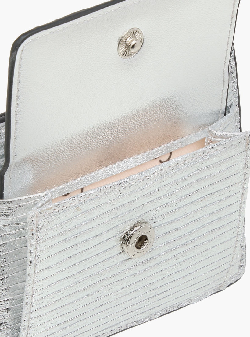 محفظة مجعدة بارزة الملمس بزر إغلاق من سيليست-women-bagsandwallets-wallets-image-5