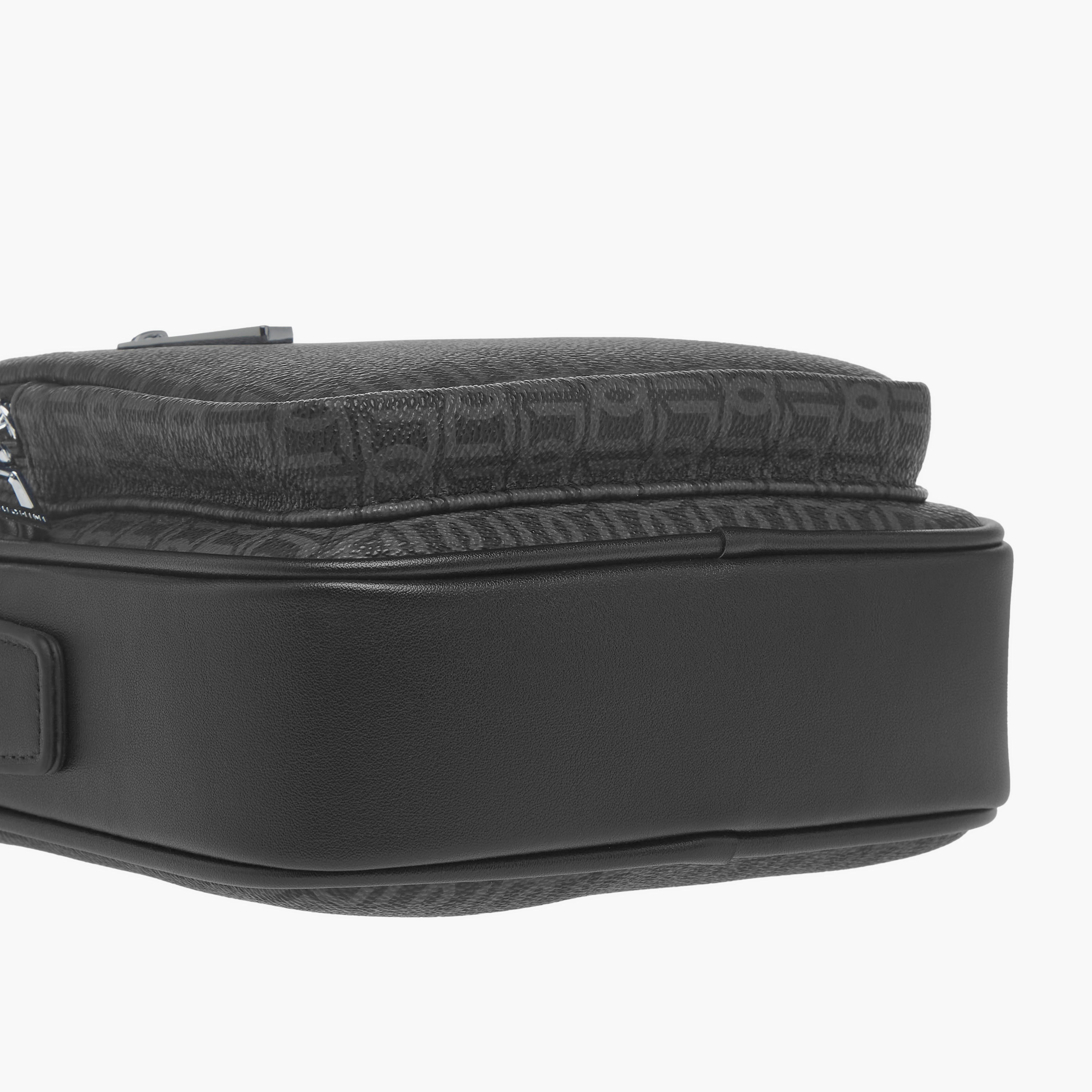 شنطة كروس بطبعات مونوغرام مع سحاب للإغلاق وحزام قابل للتعديل من دوتشيني-travel-accessories-image-7