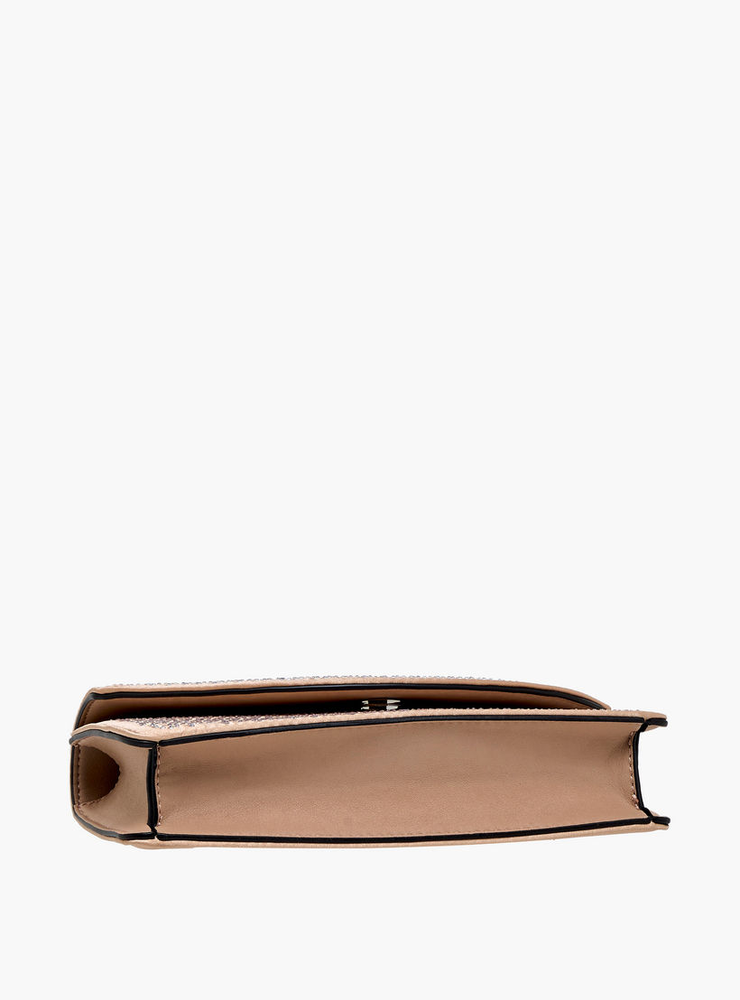 شنطة كروس بودي مزينة بحزام سلسلة من سيليست-women-bagsandwallets-handbags-image-7