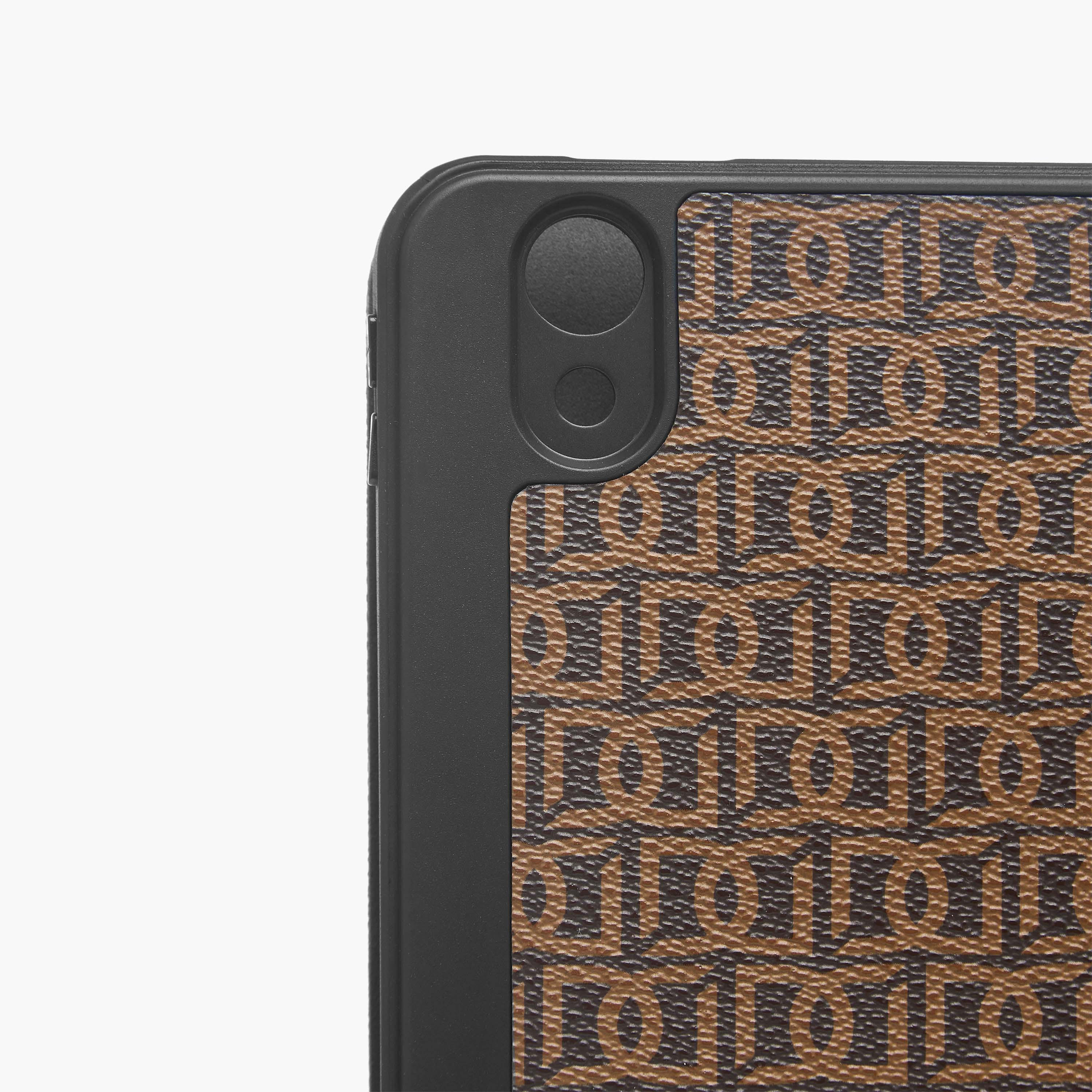 حافظة آيباد بطبعات مونوجرام من دوتشيني-travel-accessories-image-3