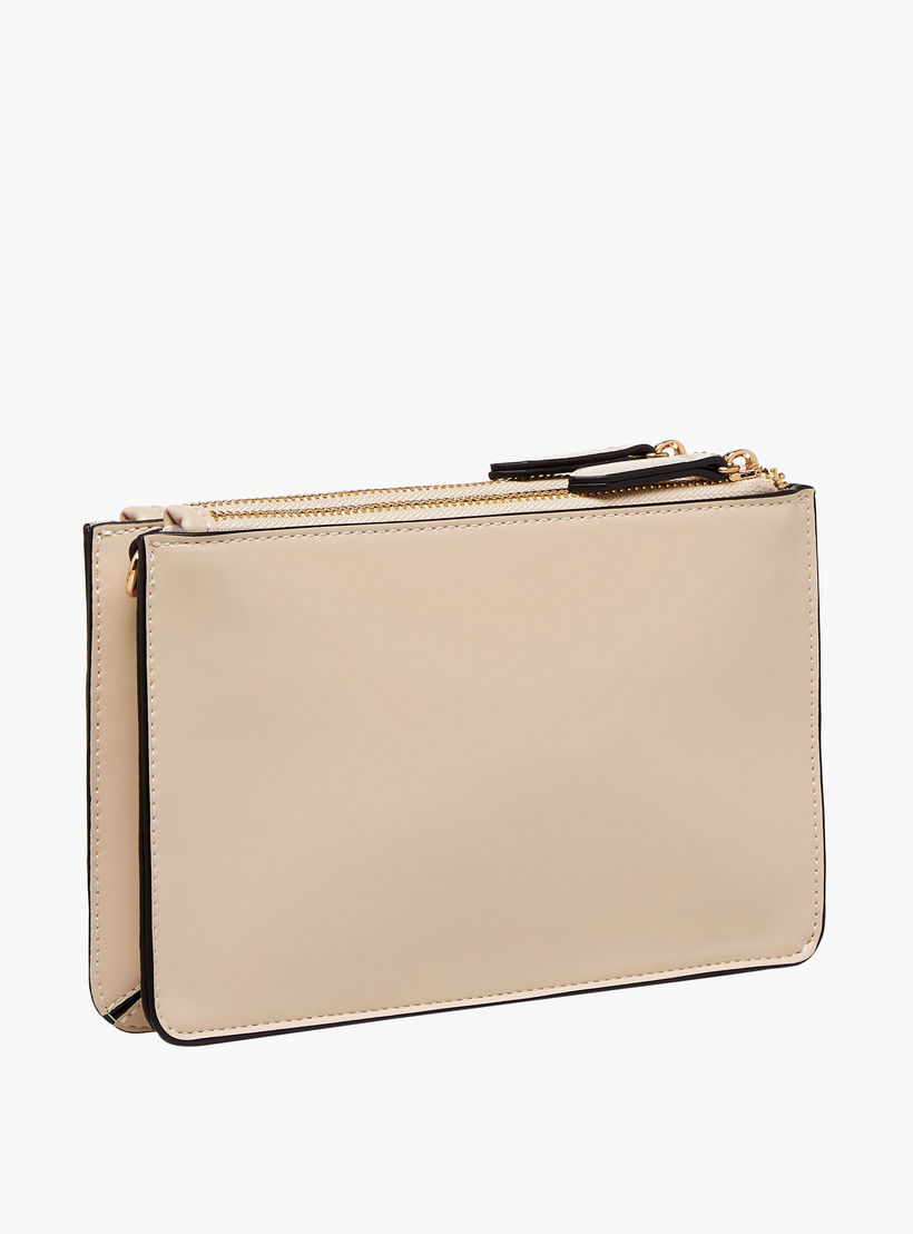 شنطة كروس بودي مبطنة بسحاب إغلاق من سيليست-women-bagsandwallets-handbags-image-4