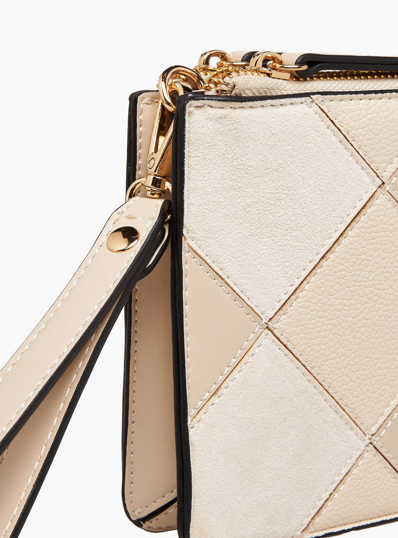 شنطة كروس بودي مبطنة بسحاب إغلاق من سيليست-women-bagsandwallets-handbags-image-6
