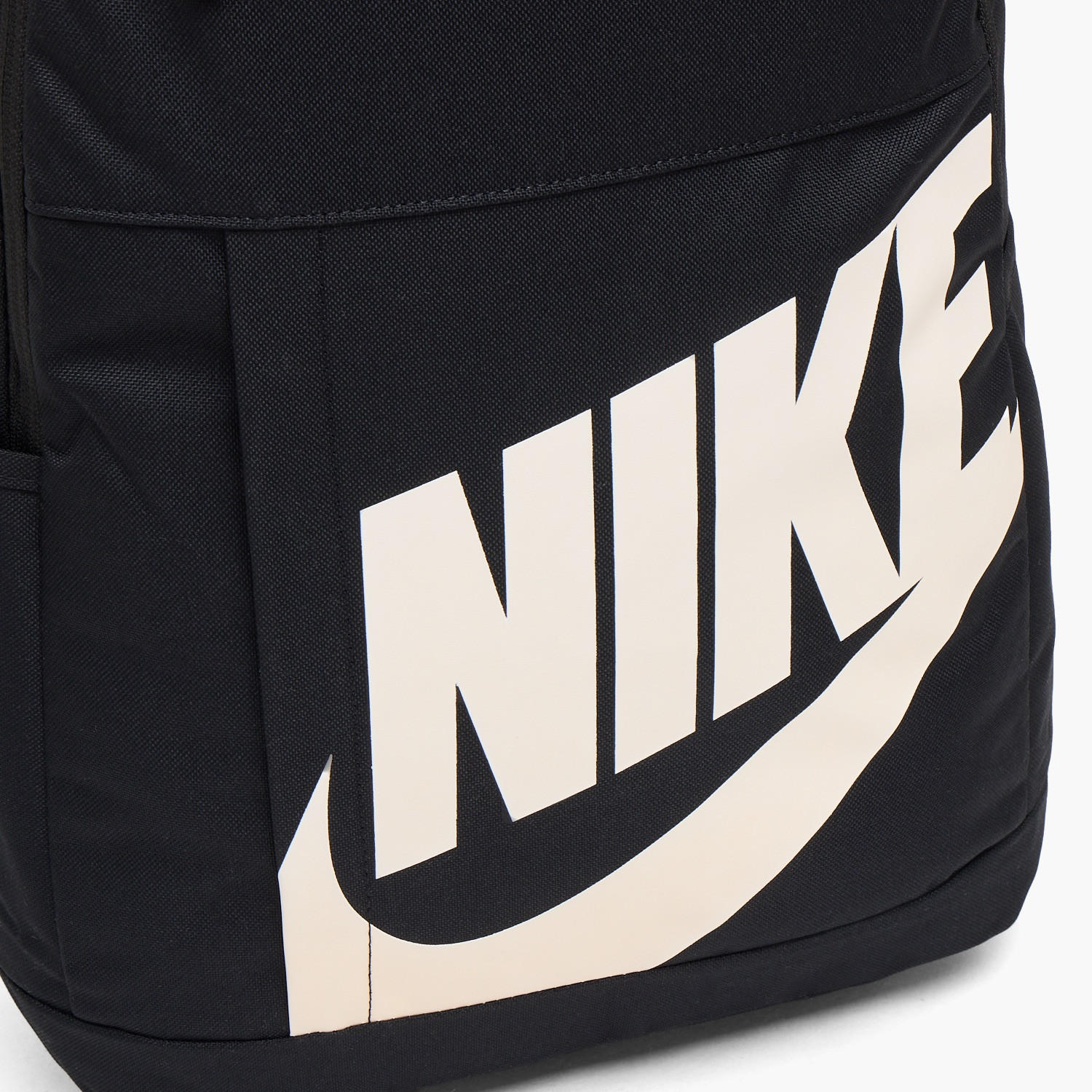 شنطة ظهر بأحزمة مبطنة وطبعات الشعار للأطفال بعمر 8-13 سنة من نايكي-school-bagsandbackpacks-backpacks-image-3