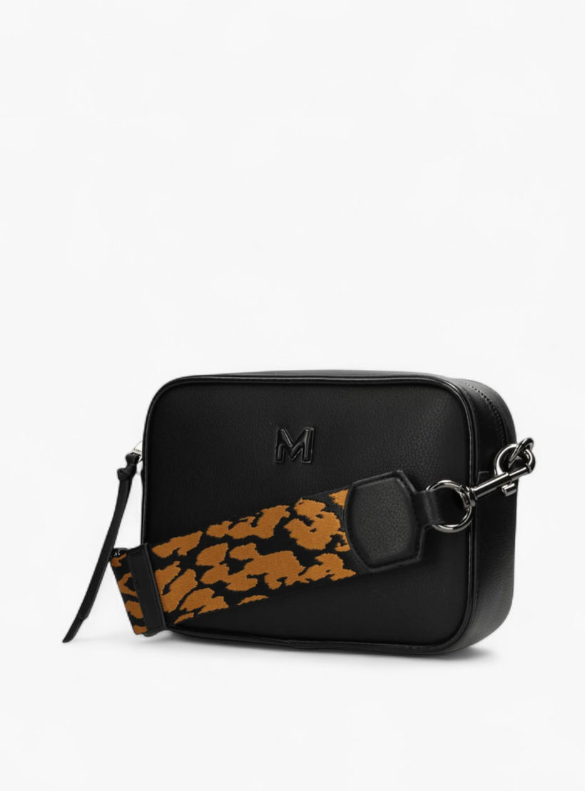 Mexx Solid Crossbody Bag with Printed Detachable Strap-women-bagsandwallets-handbags-image-3
