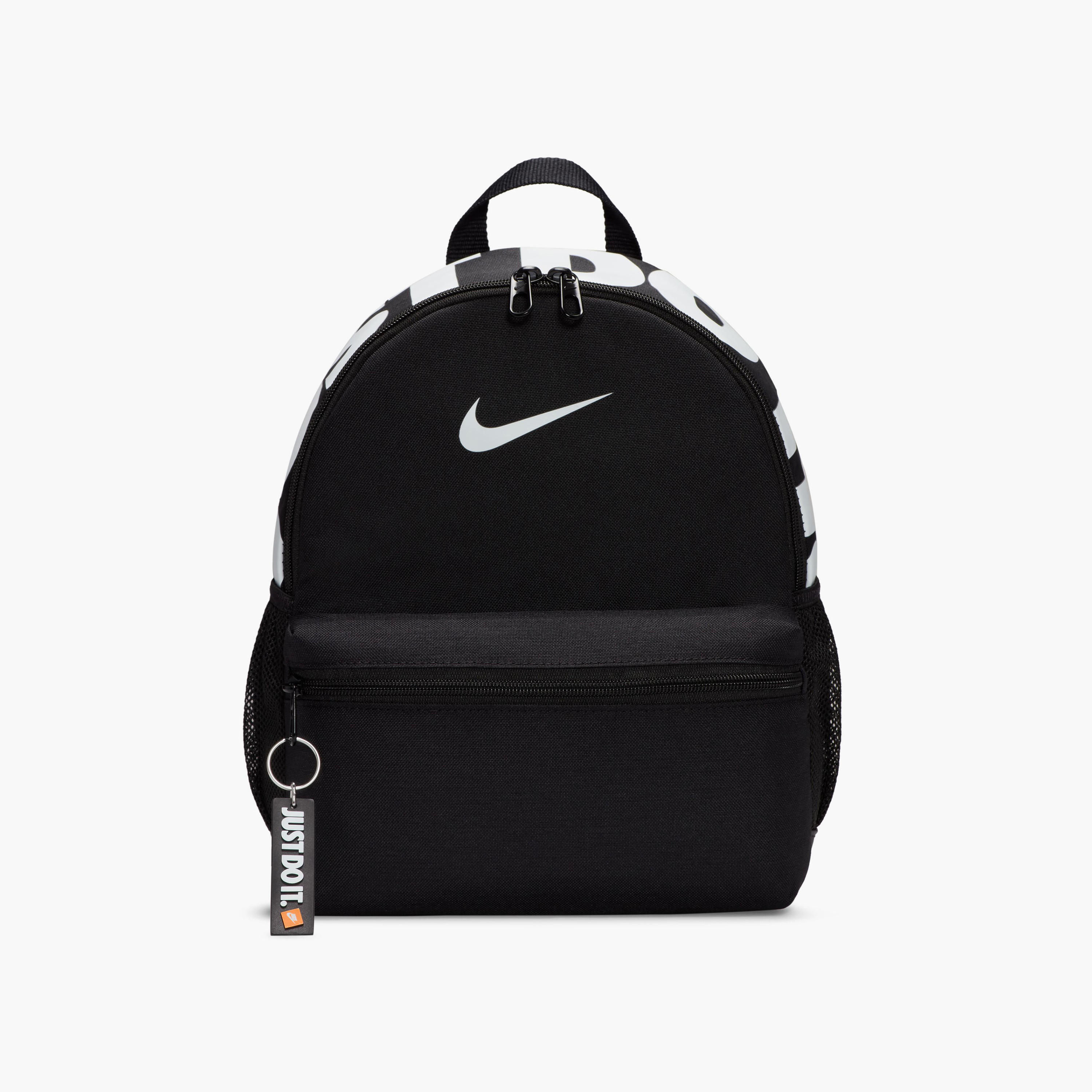 شنطة ظهر مدرسية صغيرة للأطفال براسيليا جي دي آي من نايكي - 11 لتر - DR6091-010-boys-accessories-bagsandbackpacks-image-1