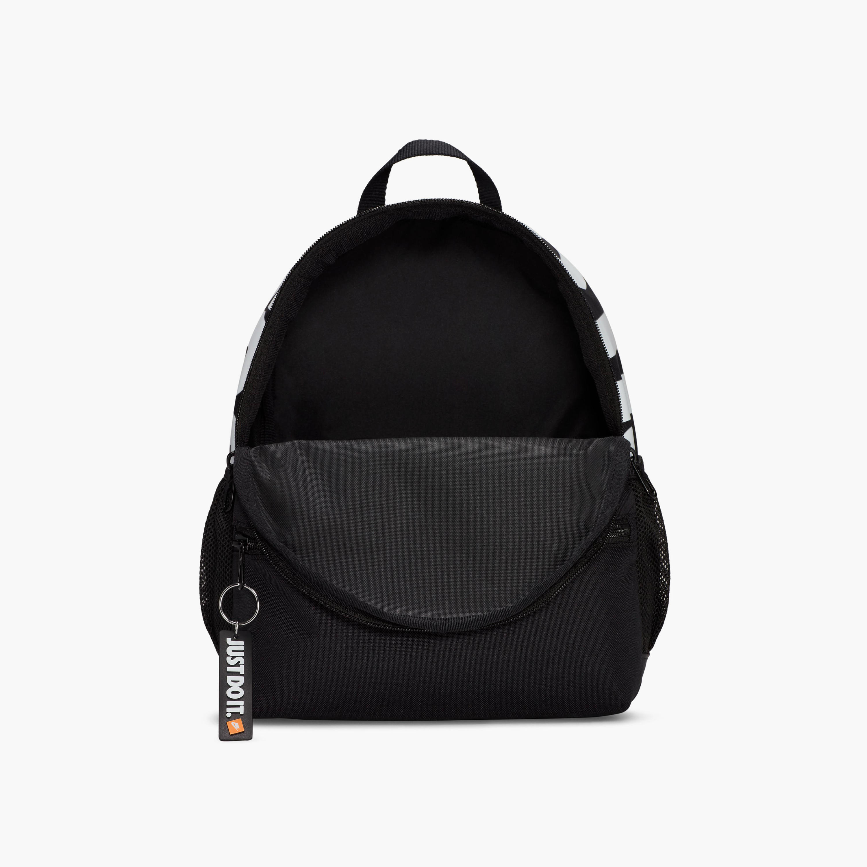 شنطة ظهر مدرسية صغيرة للأطفال براسيليا جي دي آي من نايكي - 11 لتر - DR6091-010-boys-accessories-bagsandbackpacks-image-6