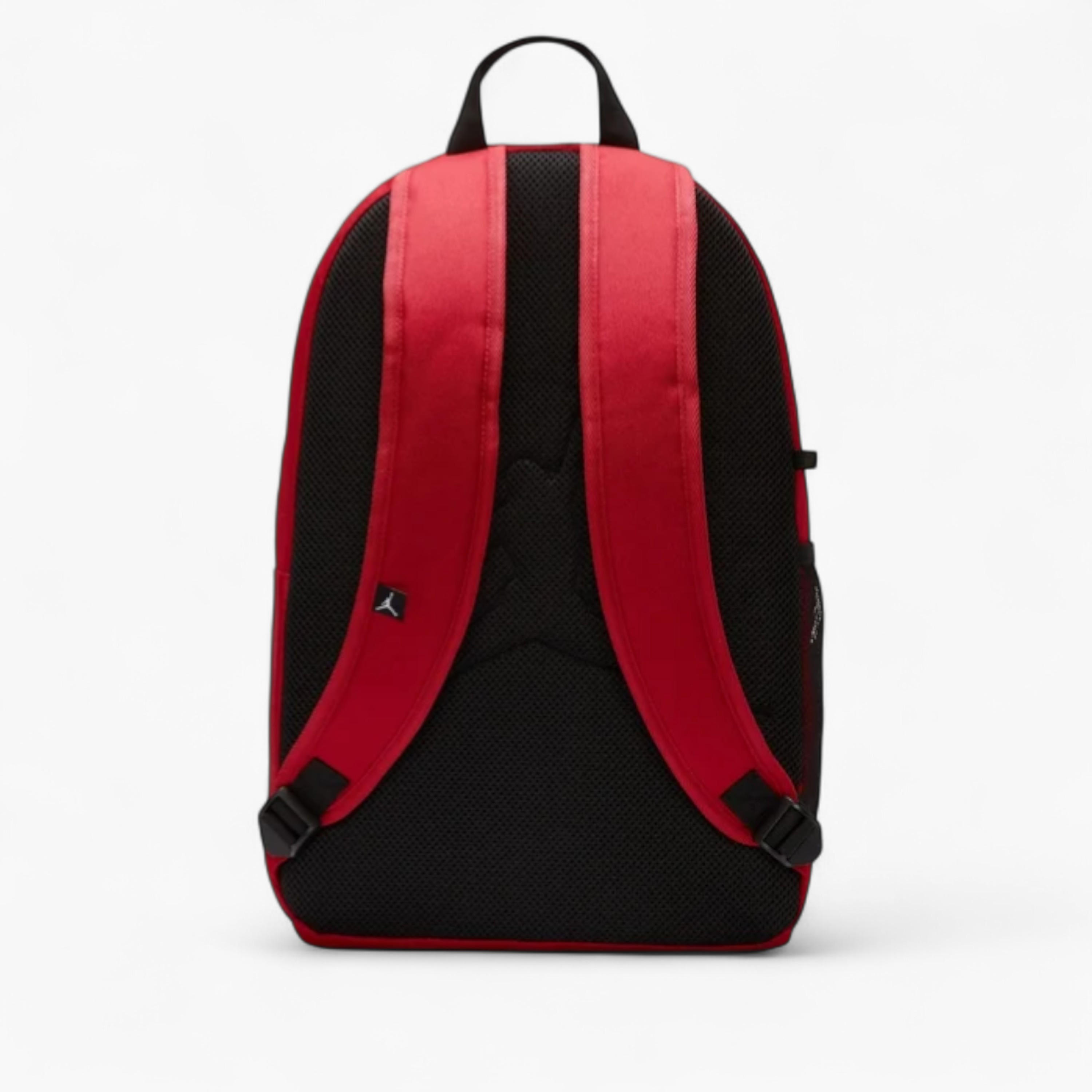 شنطة ظهر مدرسية مع مقلمة جوردان إير من نايك - 9B0503-R78-boys-accessories-bagsandbackpacks-image-4