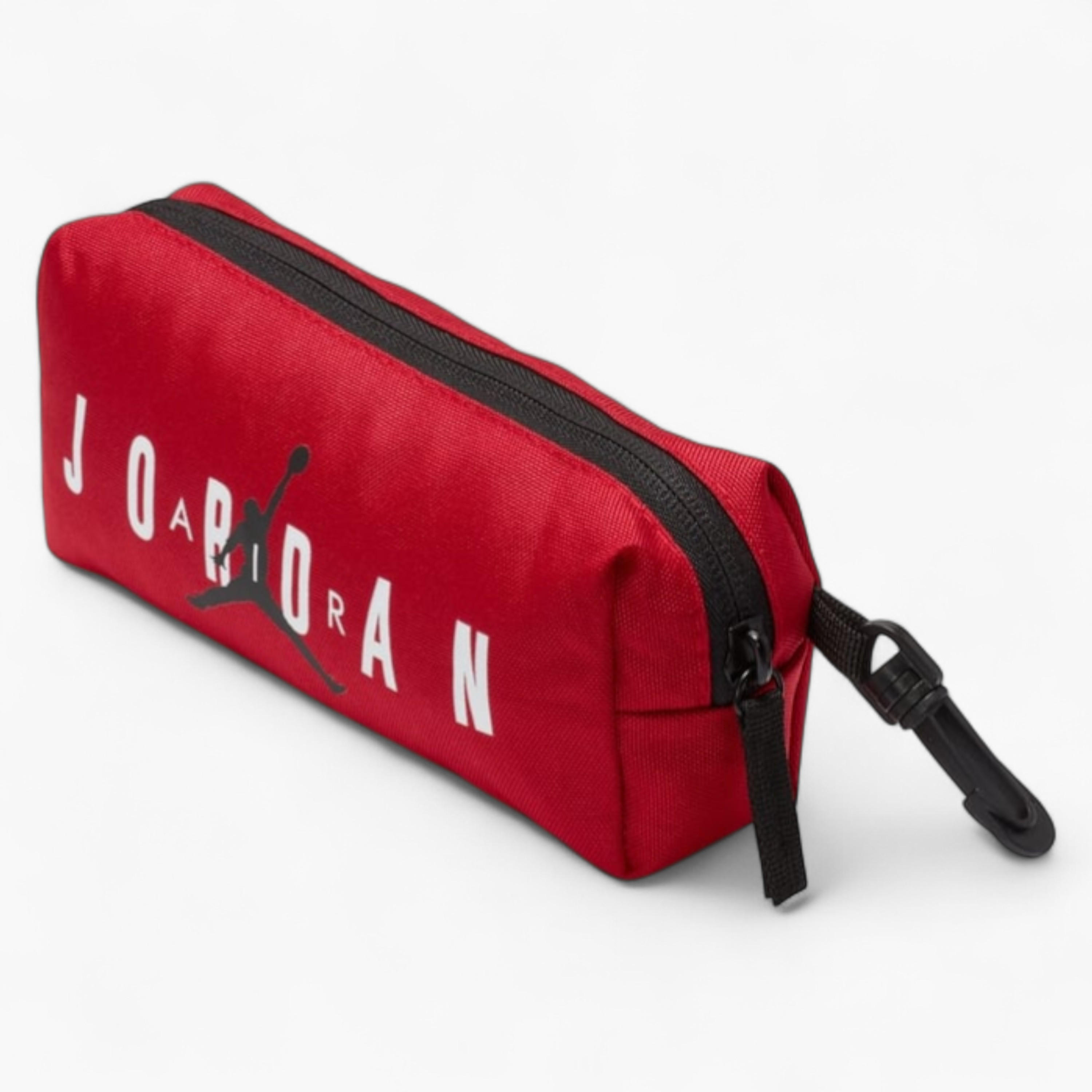 شنطة ظهر مدرسية مع مقلمة جوردان إير من نايك - 9B0503-R78-boys-accessories-bagsandbackpacks-image-6