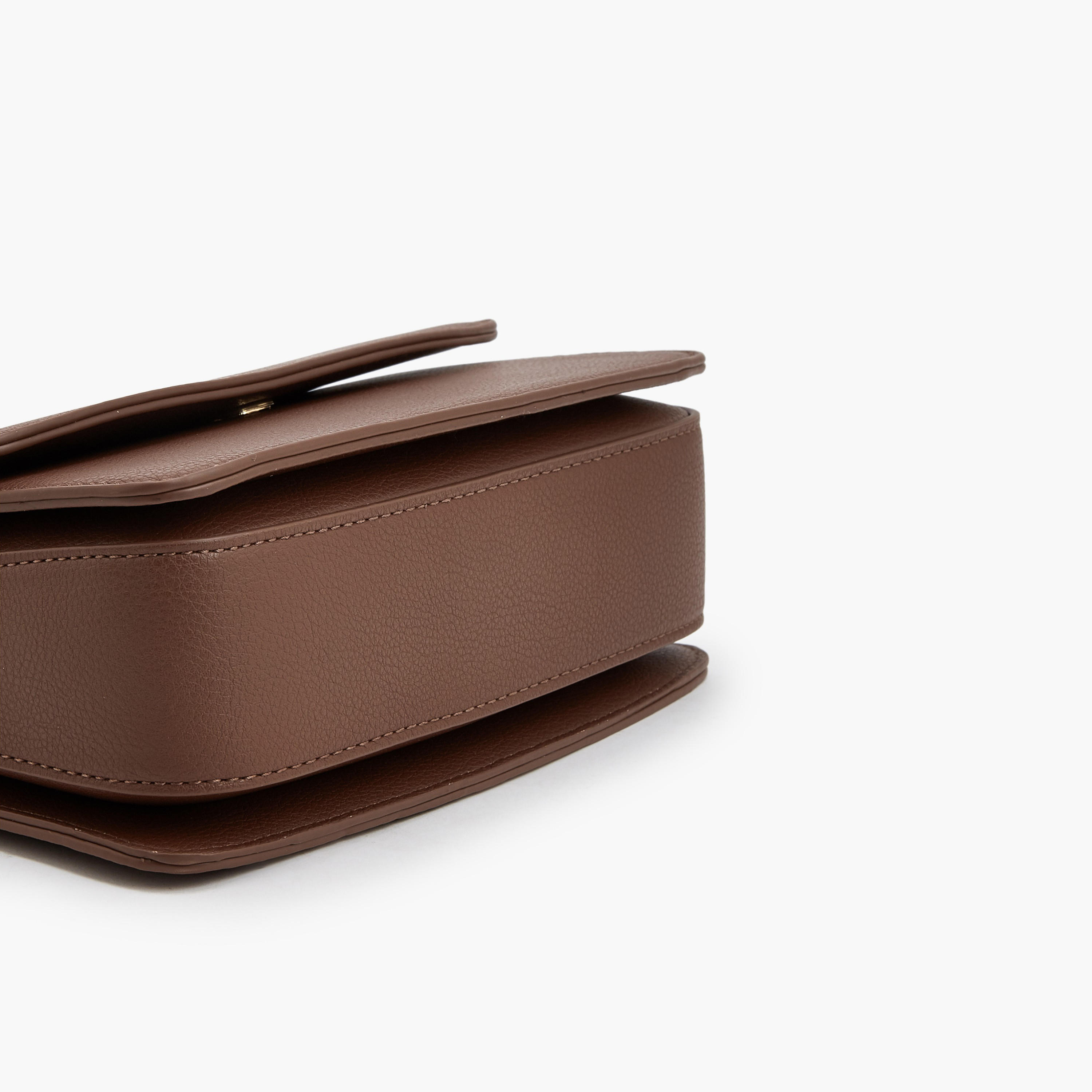 شنطة ساتشل بطبعات مونوجرام مع زينة طائر وحزام قابل للتعديل من لو كونفورت-women-bagsandwallets-handbags-image-6