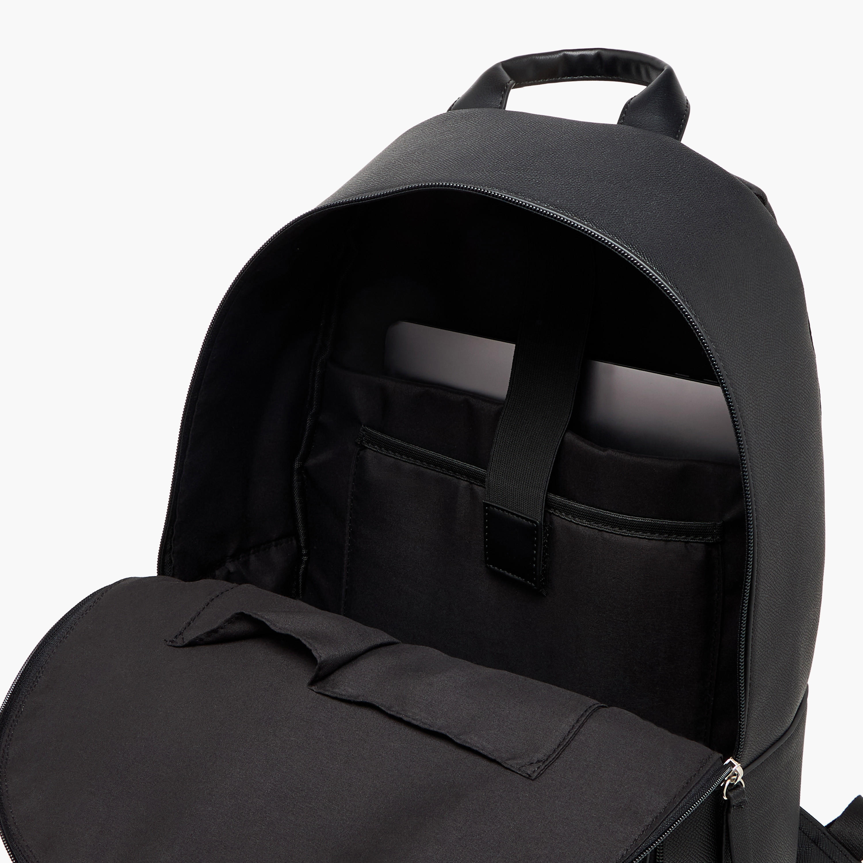 شنطة ظهر مدرسية بجيب لابتوب وتفاصيل الشعار للأولاد بعمر 13 سنة فأكثر من لي كوبر-boys-accessories-bagsandbackpacks-image-8
