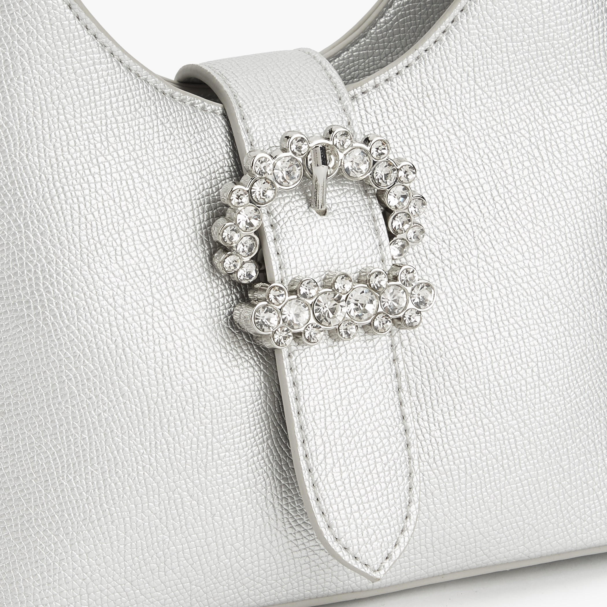 شنطة ساتشيل مطرزة بمقبض من ميسي-women-bagsandwallets-handbags-image-4