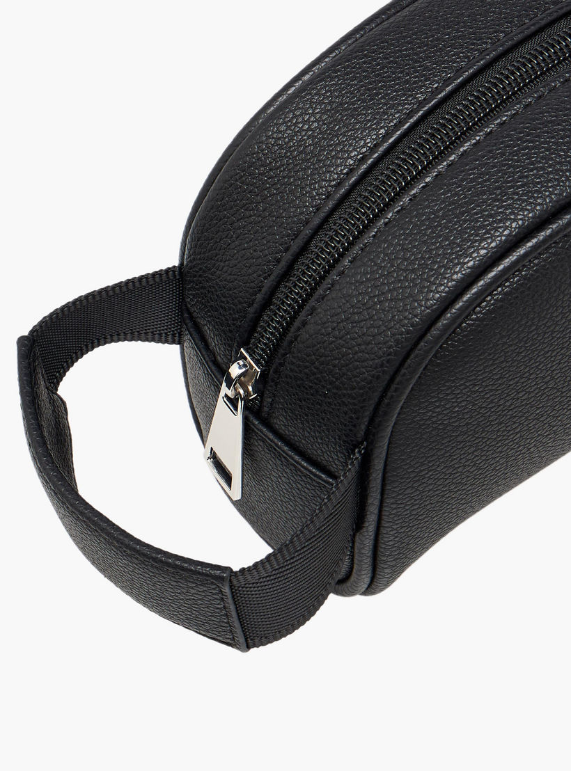 شنطة سادة بحزام معصم للرجال من دوتشيني-travel-accessories-image-3