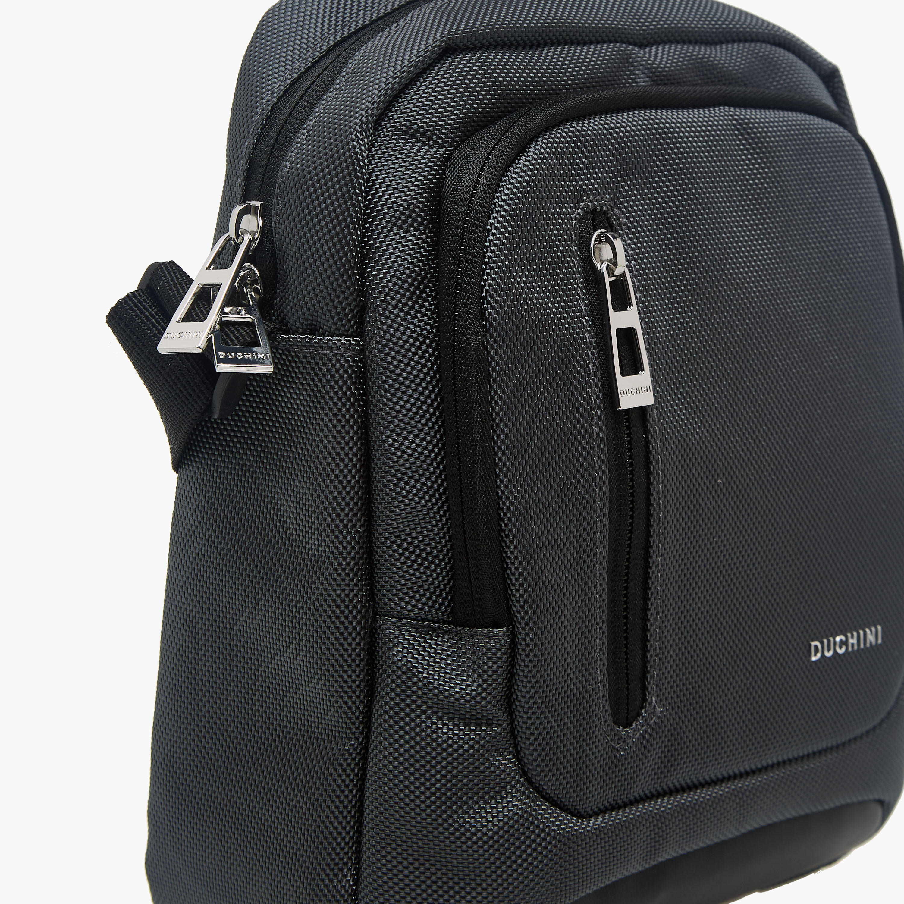 شنطة كروس بودي بحزام قابل للتعديل للرجال من دوتشيني-travel-accessories-image-5