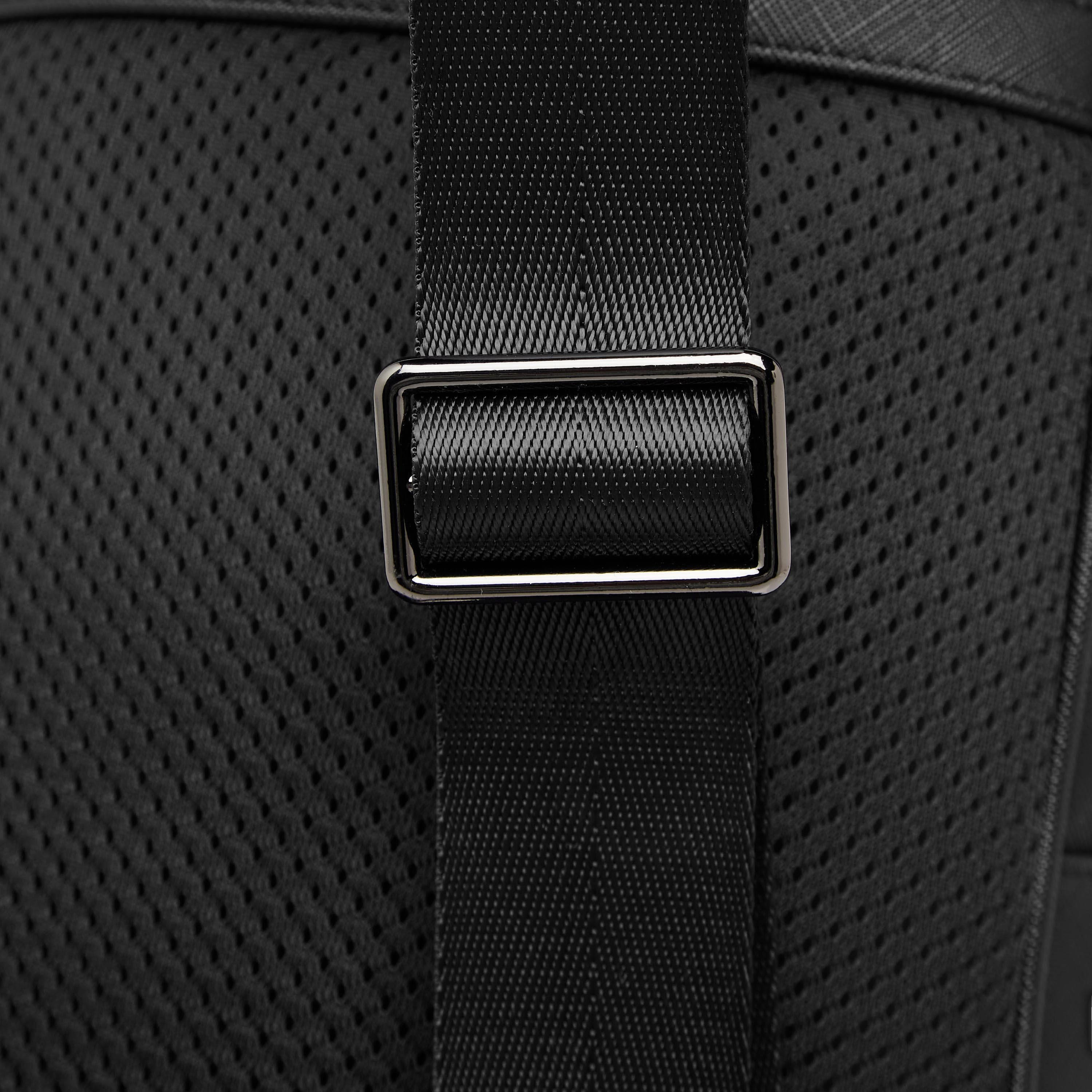 شنطة كروس بودي بحزام قابل للتعديل للرجال من دوتشيني-travel-accessories-image-6