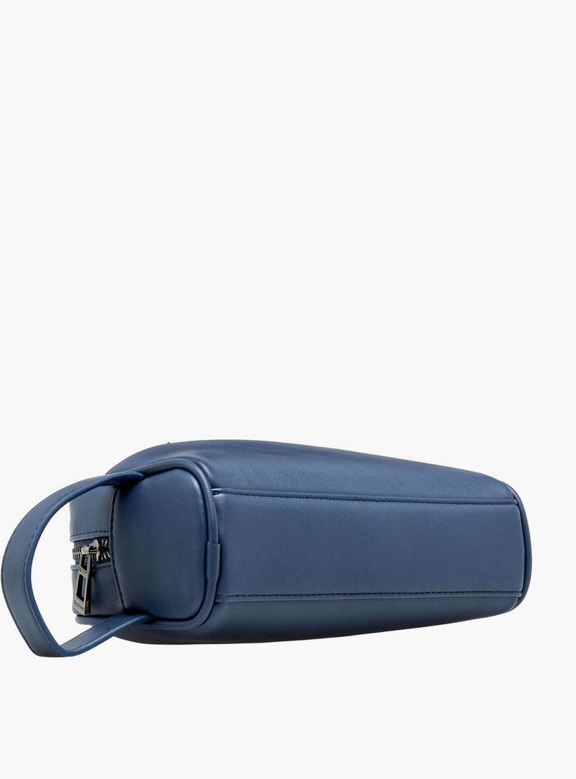 شنطة صغيرة بحزام يد للرجال من دوتشيني-travel-accessories-image-6