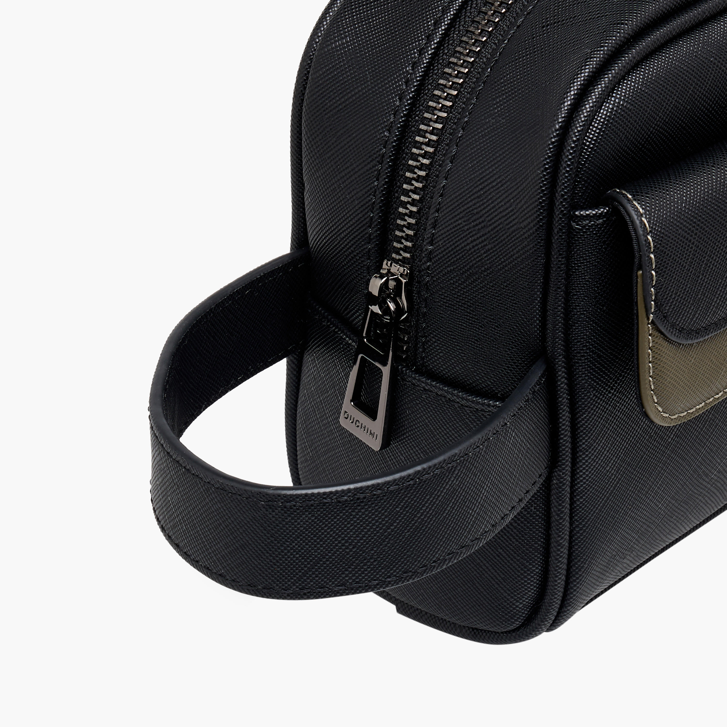 شنطة صغيرة بحزام يد للرجال من دوتشيني-travel-accessories-image-4