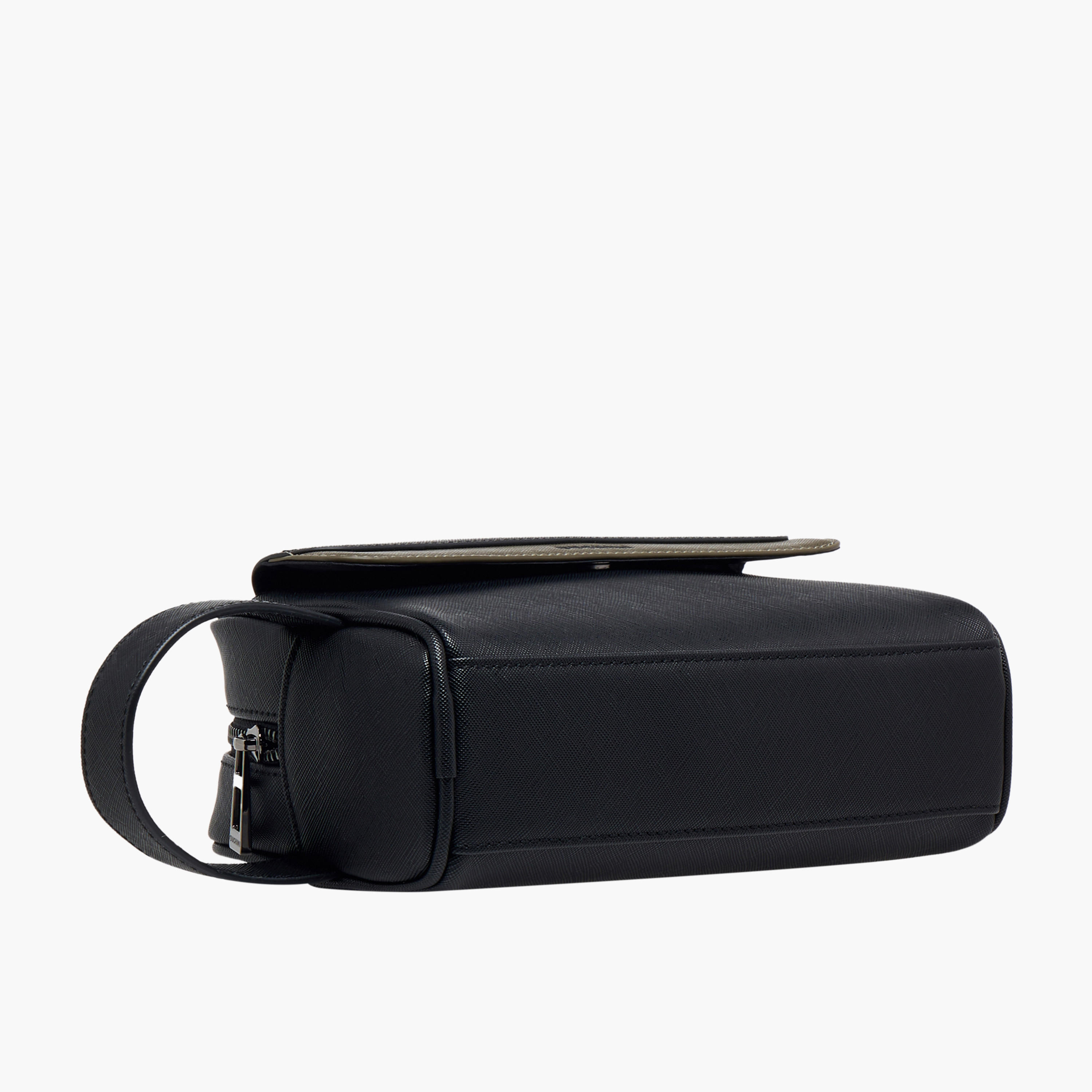 شنطة صغيرة بحزام يد للرجال من دوتشيني-travel-accessories-image-6