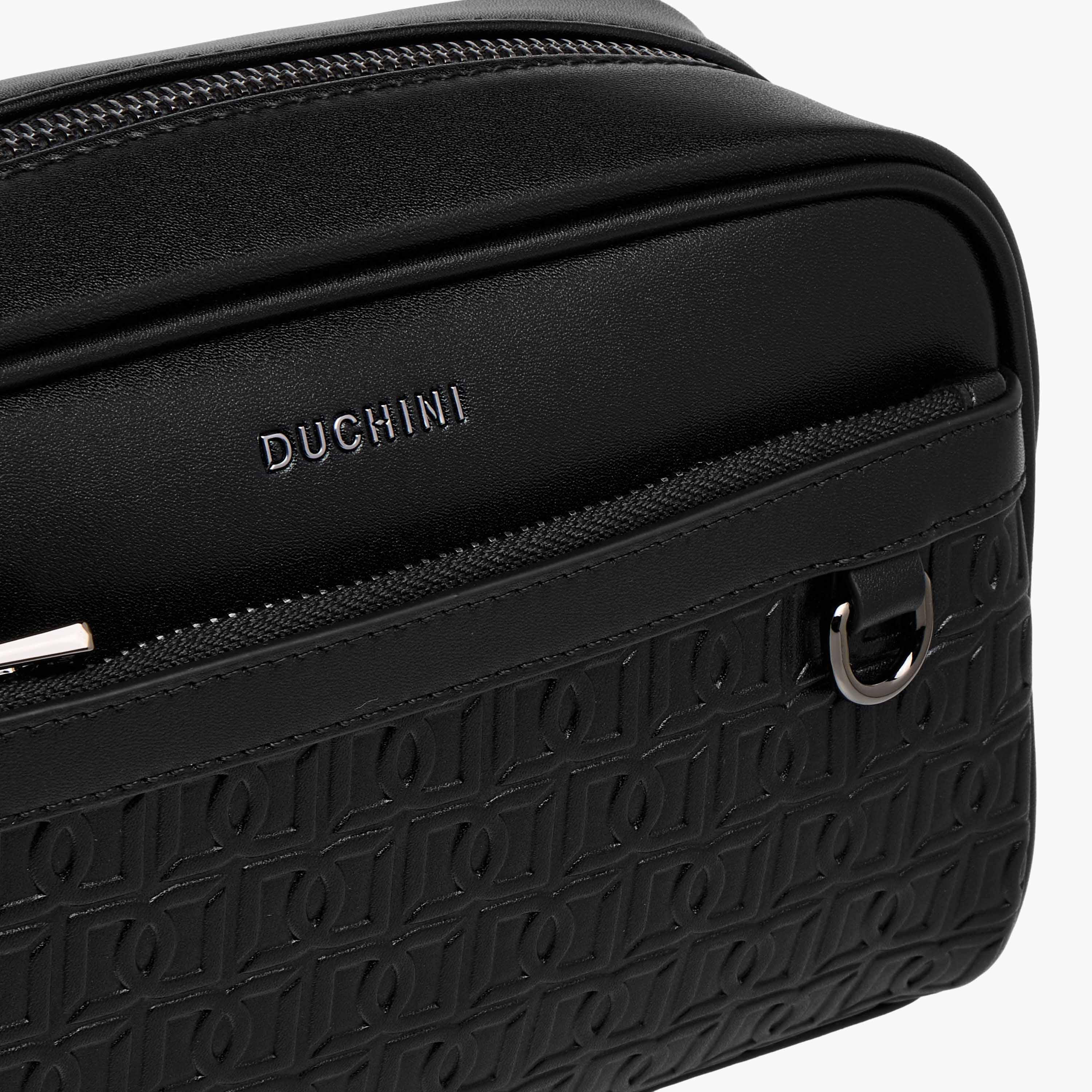 شنطة يد صغيرة بسوار معصم للرجال من دوشيني-travel-accessories-image-5