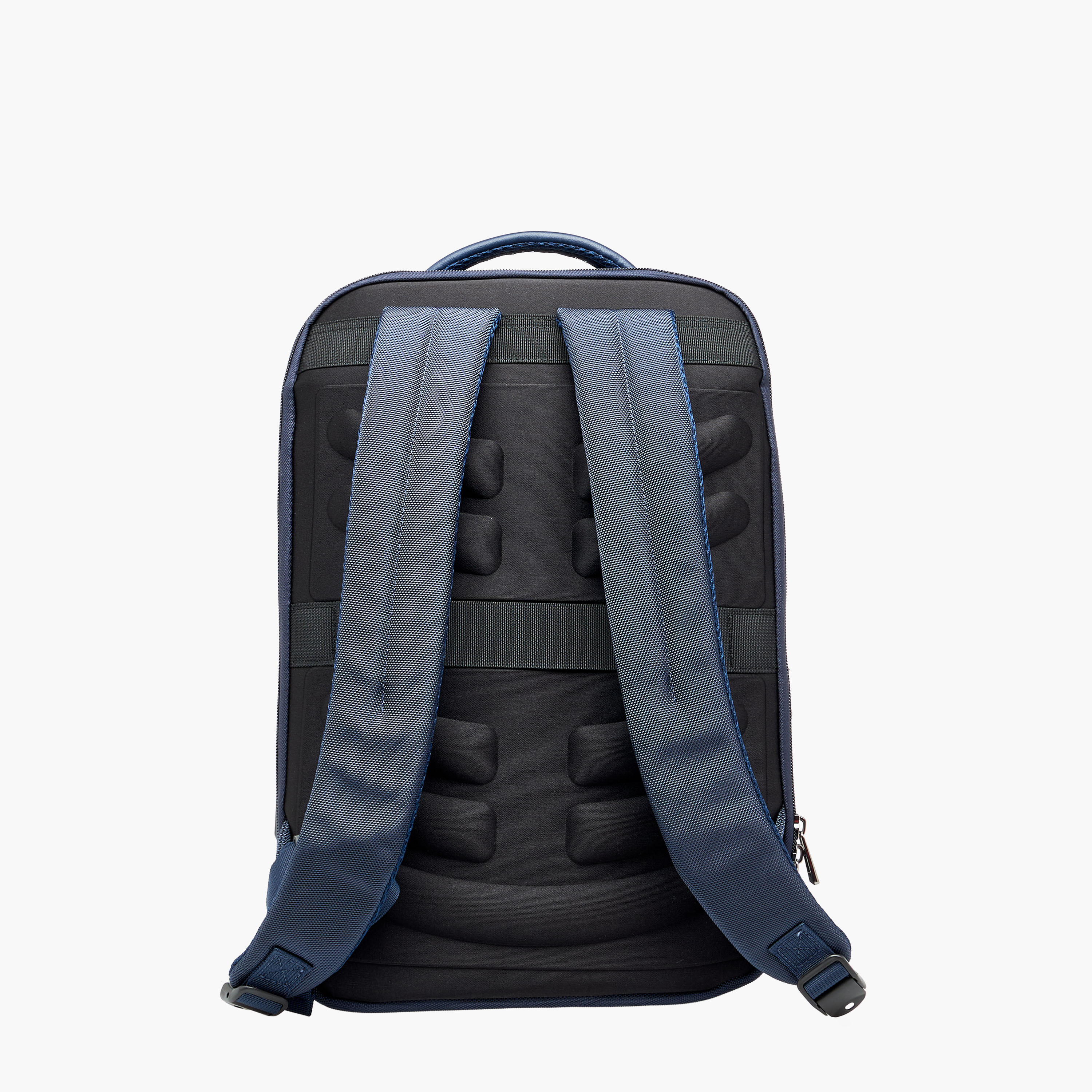 Duchini Men Textured Backpack-travel-luggagesandbags-backpacks-image-4