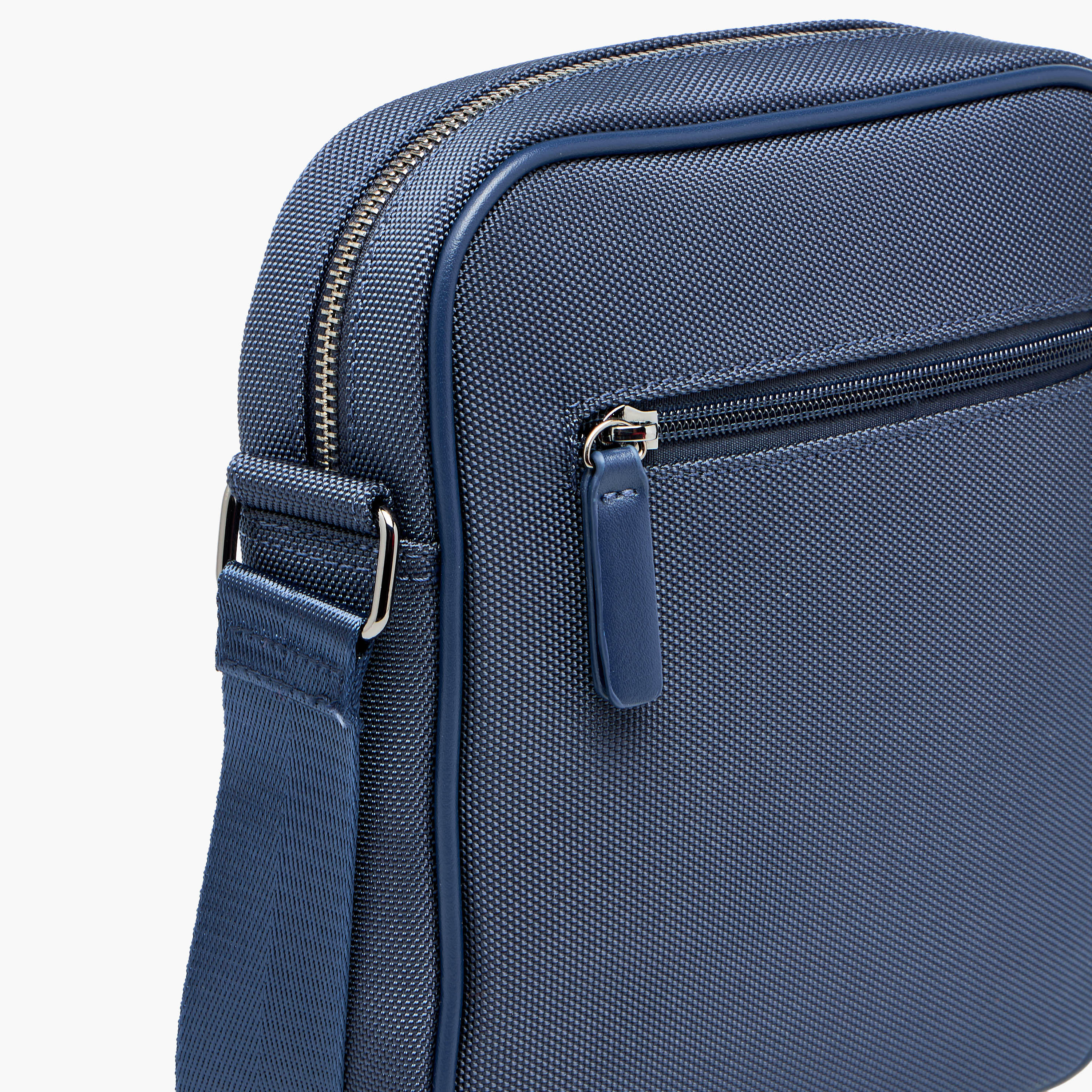شنطة كروس بودي بارزة الملمس للرجال من دوتشيني-travel-accessories-image-7