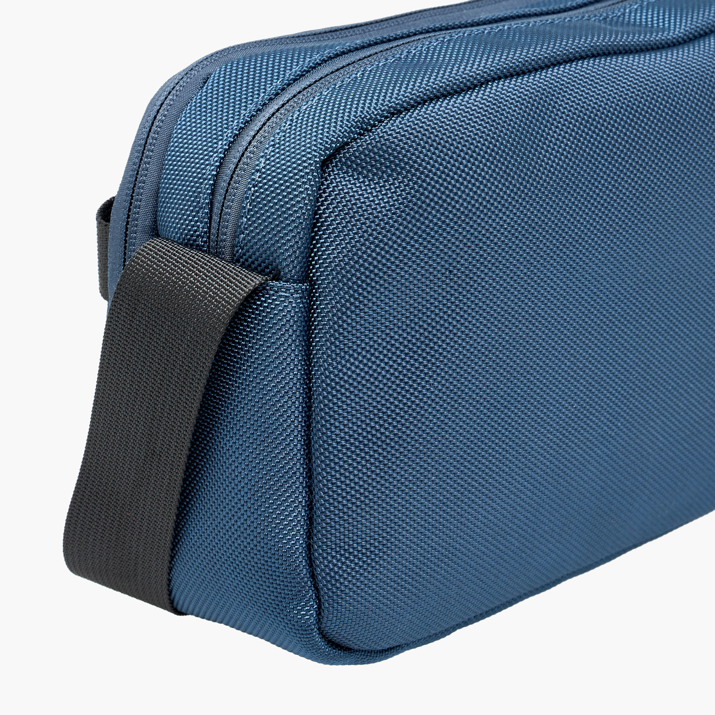 Lee Cooper Men Textured Crossbody Bag-travel-accessories-image-7