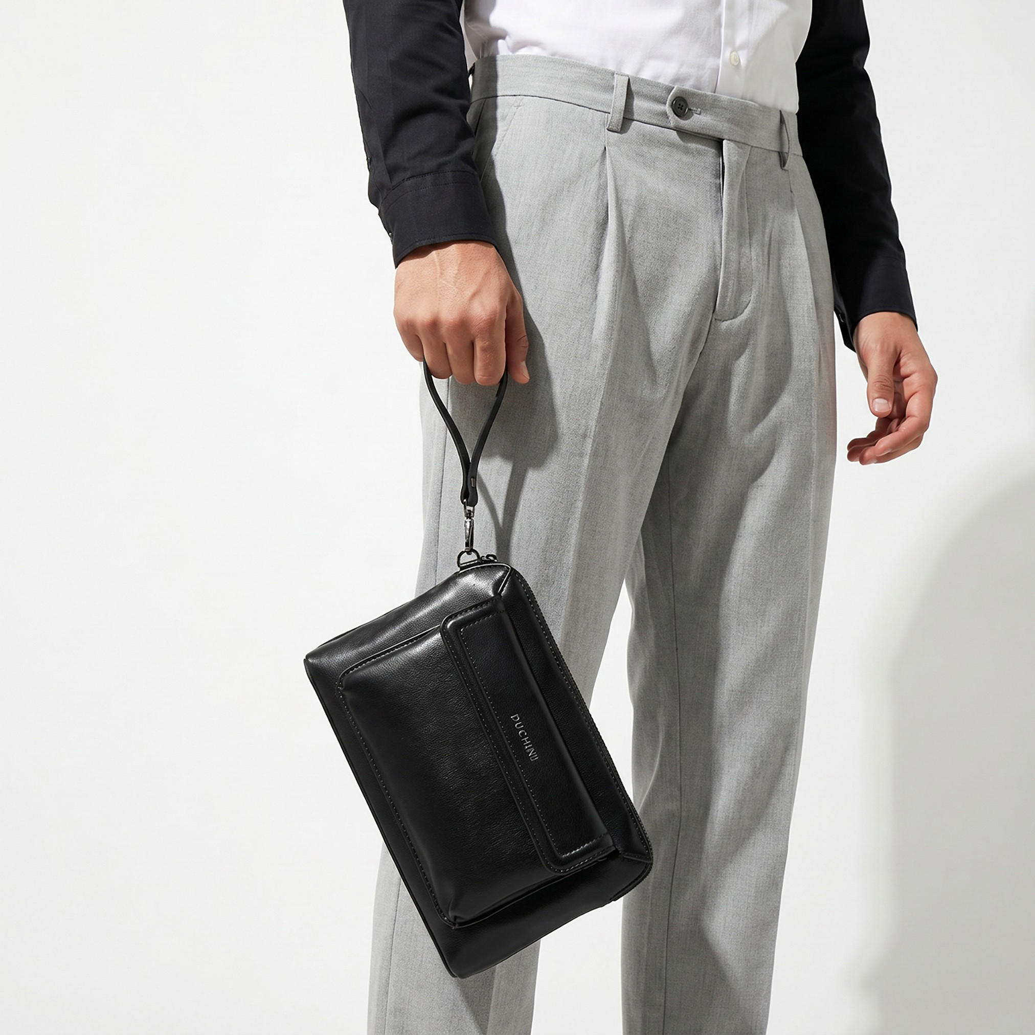 Duchini Men Detachable Strap Pouch-travel-accessories-image-2