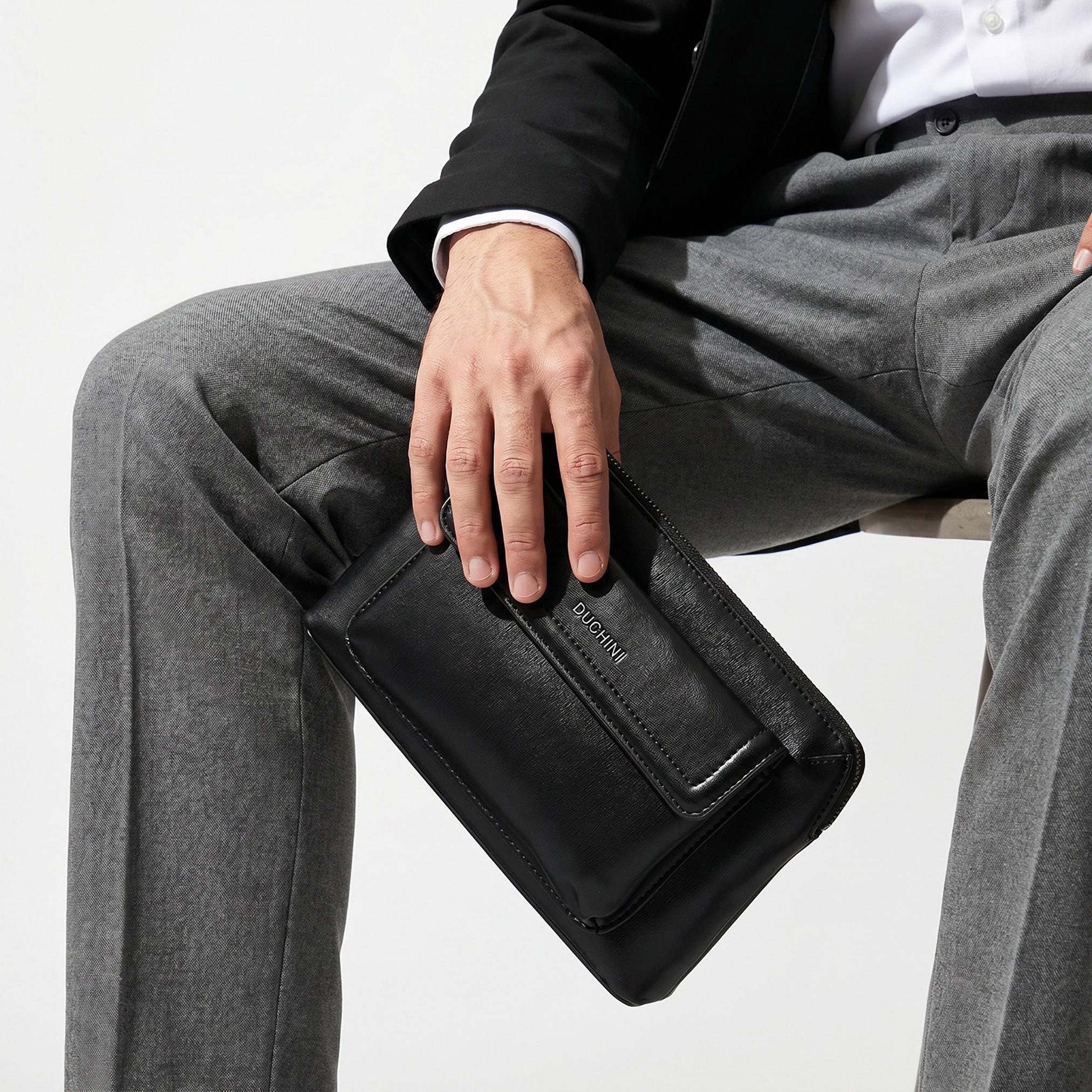 Duchini Men Detachable Strap Pouch-travel-accessories-image-8