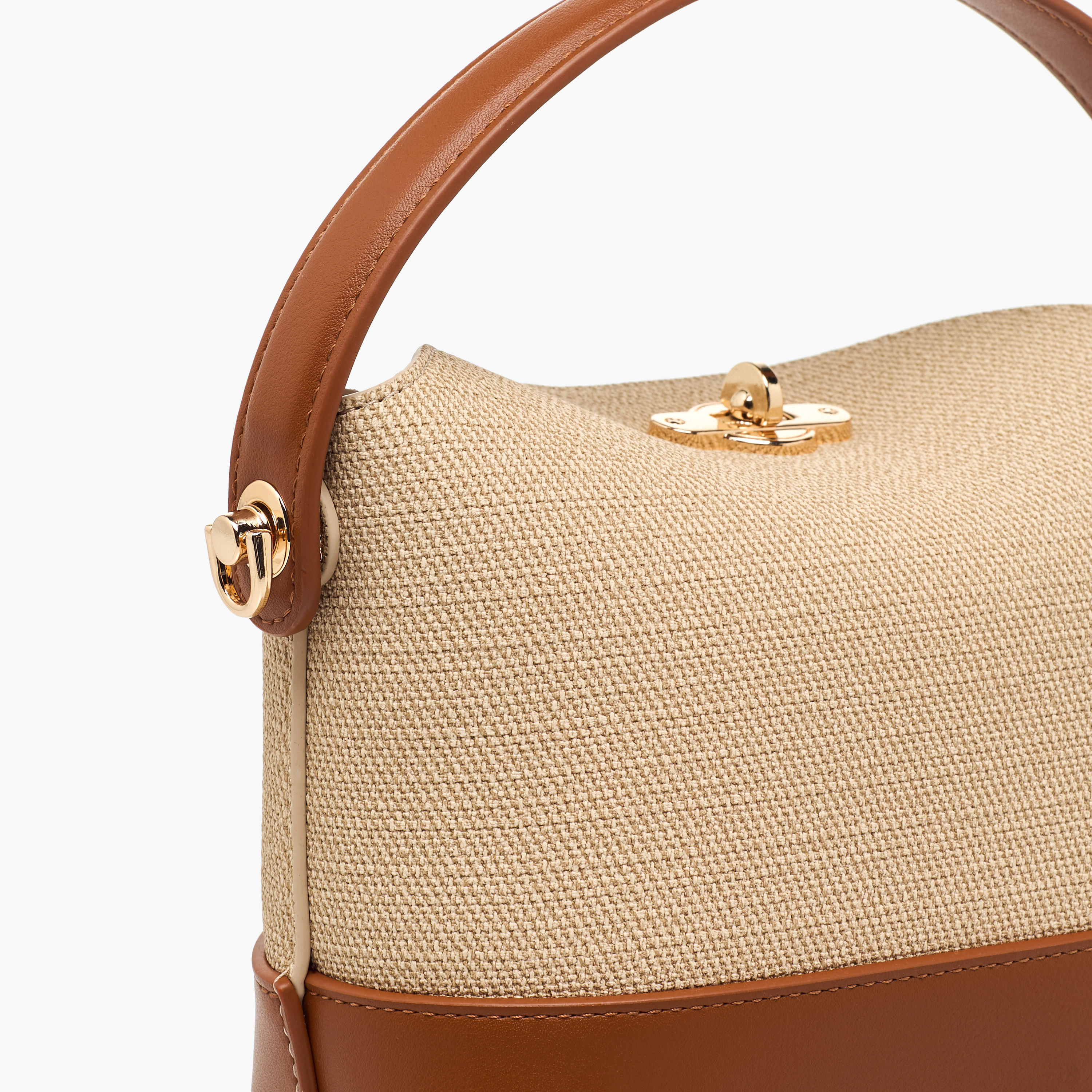 شنطة ساتشيل بارزة الملمس بقفل إغلاق من لو كونفورت-women-bagsandwallets-handbags-image-6