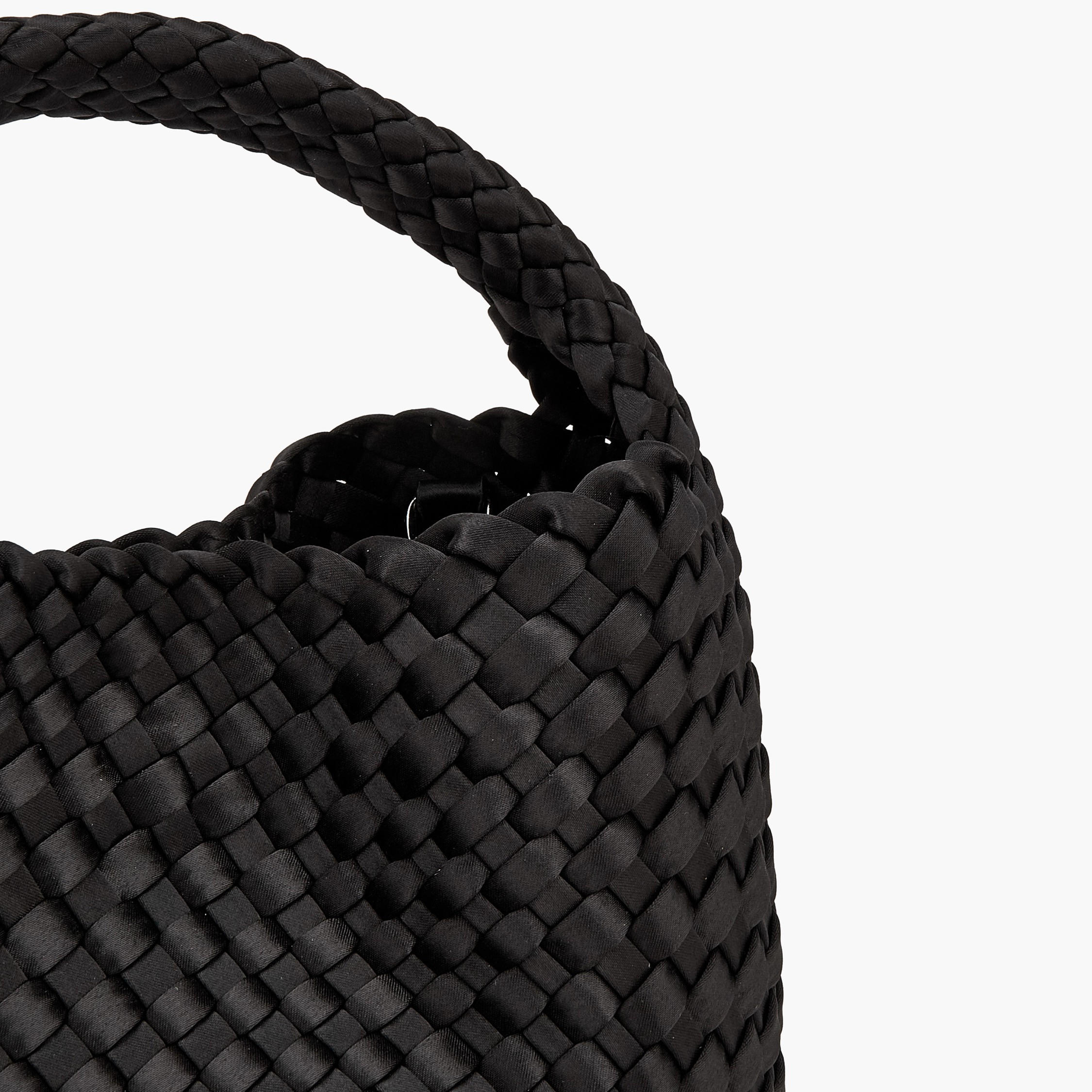شنطة هوبو بارزة الملمس بحزام قابل للفصل من سيليست-women-bagsandwallets-handbags-image-3