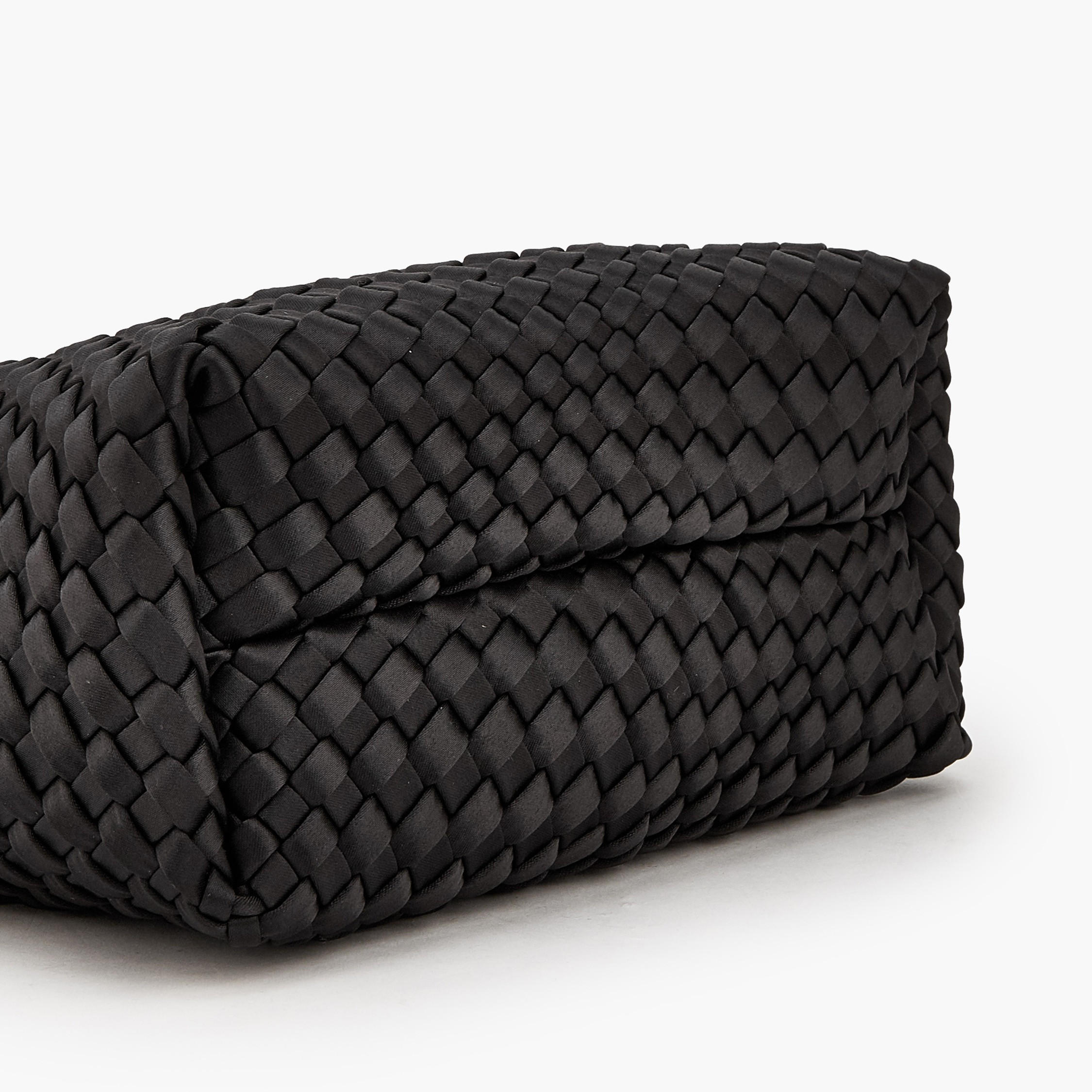 شنطة هوبو بارزة الملمس بحزام قابل للفصل من سيليست-women-bagsandwallets-handbags-image-6
