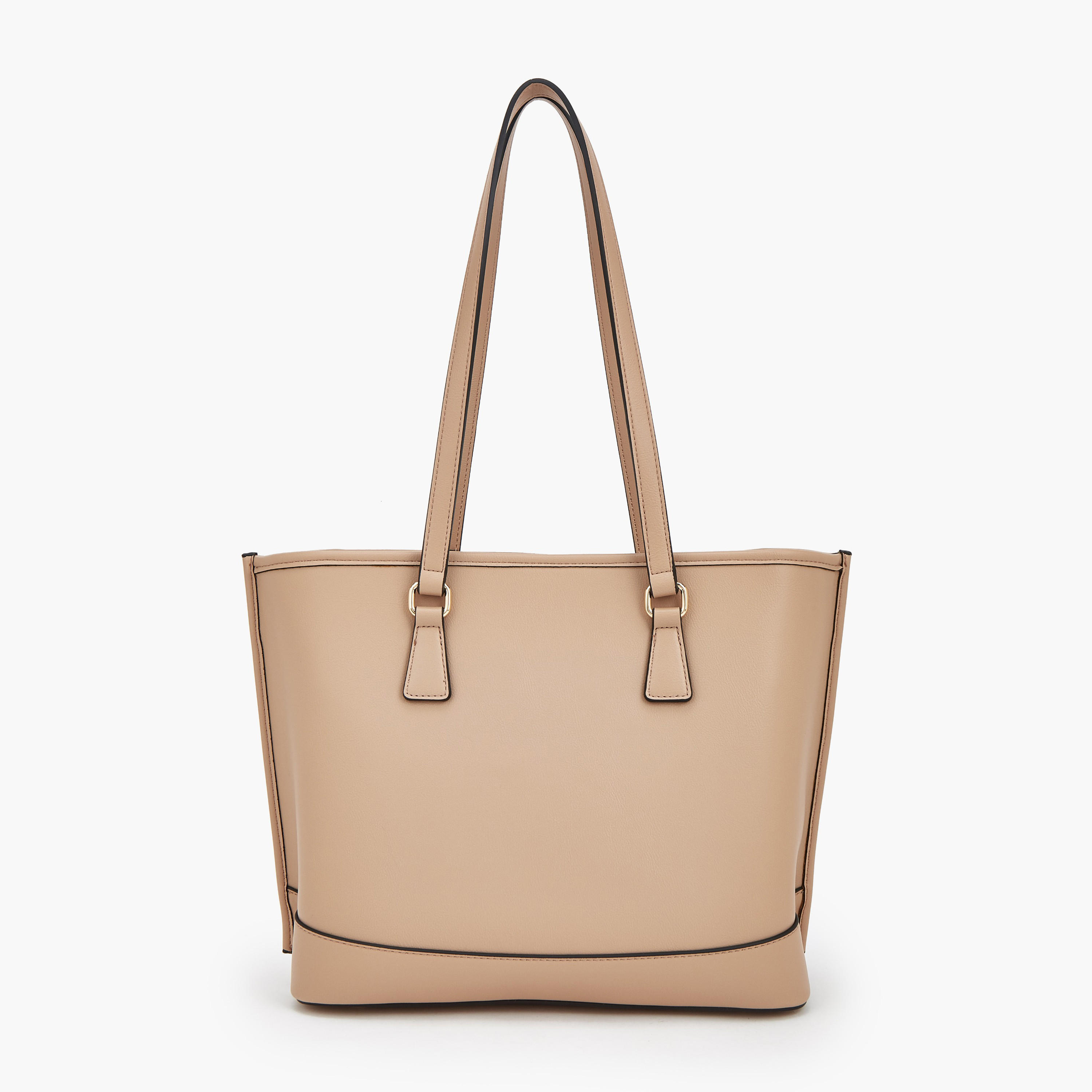 شنطة توتي بطبعات مونوجرام ومقبض مزدوج من سيليست-women-bagsandwallets-handbags-image-4