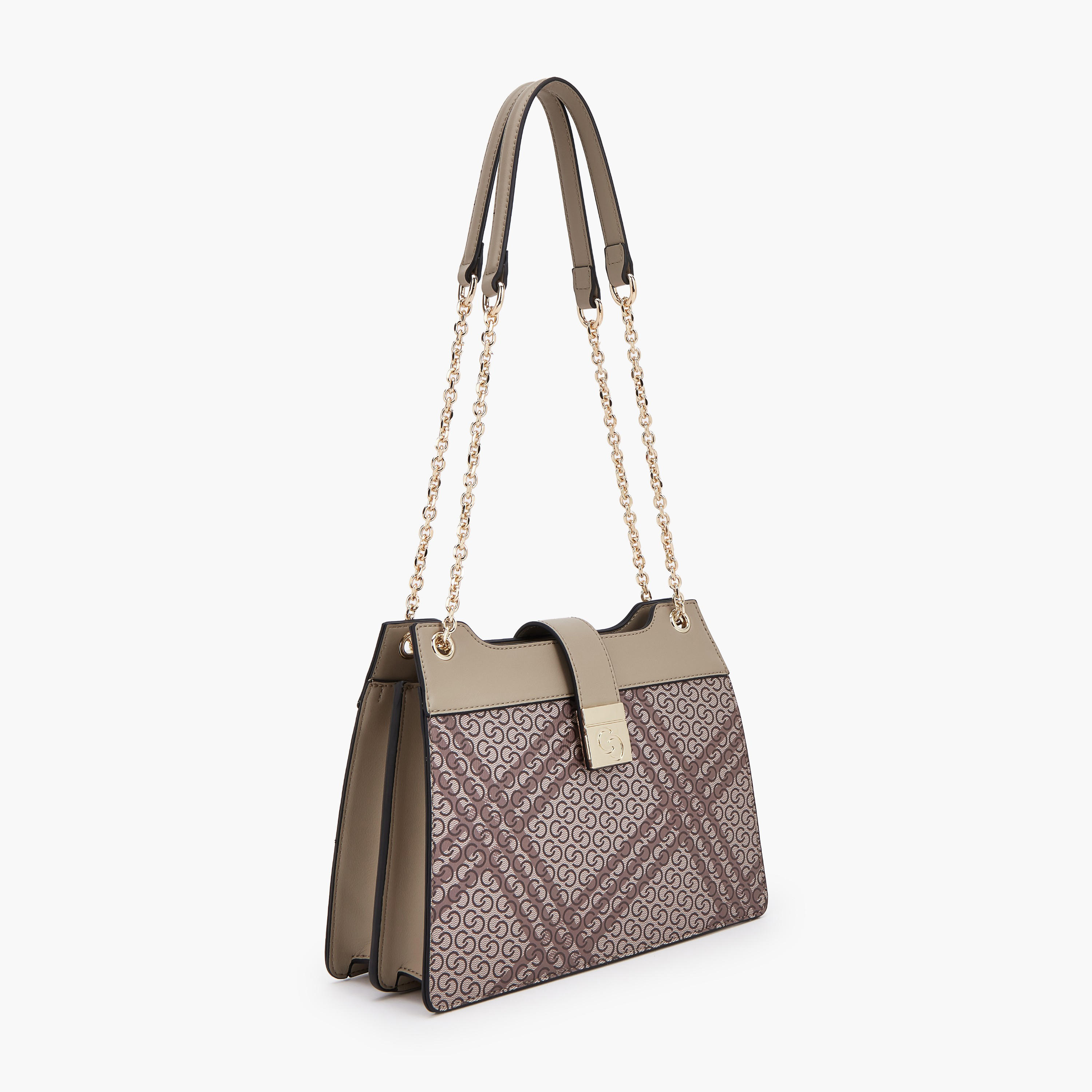 شنطة كتف بتفاصيل سلسلة وطبعات من سيليست-women-bagsandwallets-handbags-image-2