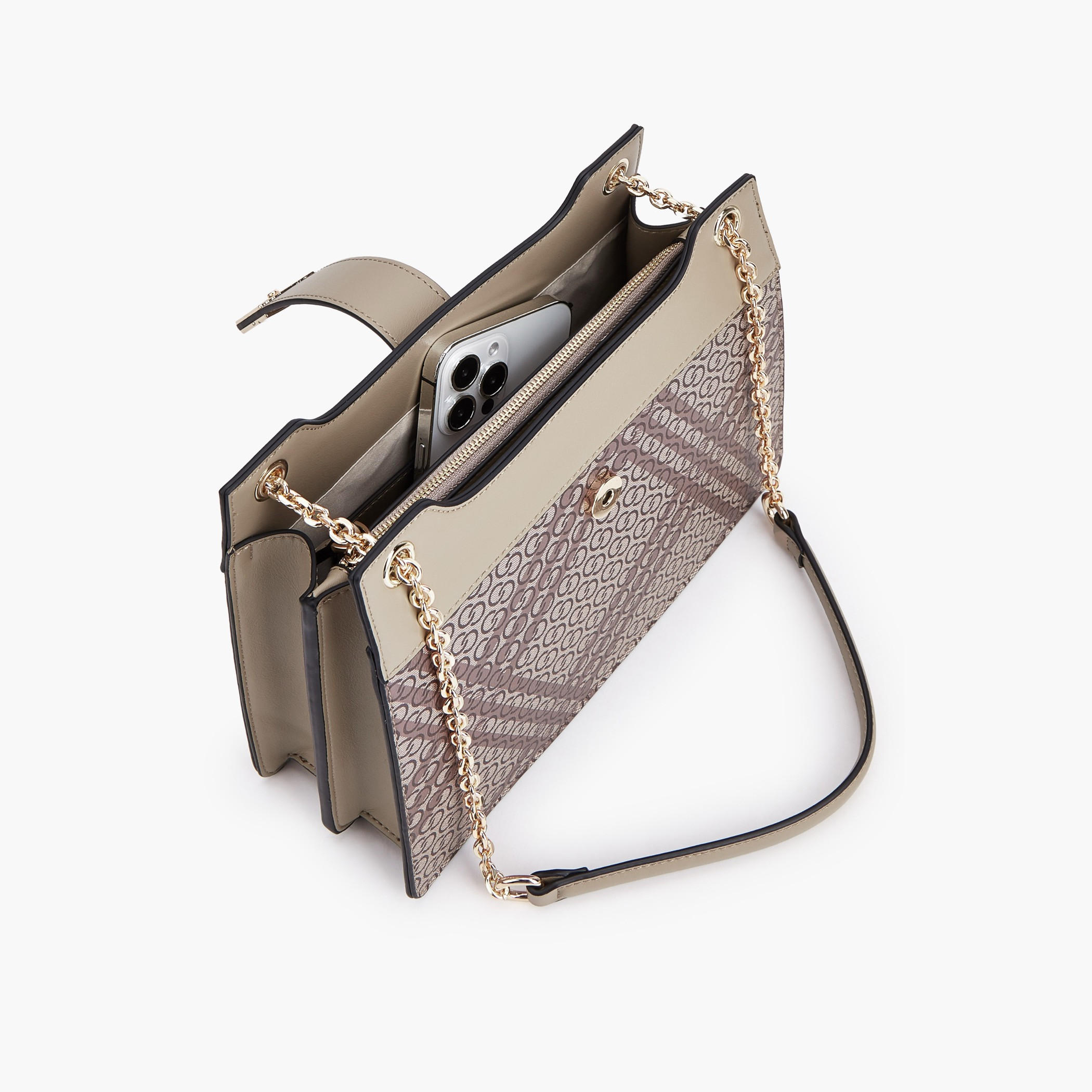 شنطة كتف بتفاصيل سلسلة وطبعات من سيليست-women-bagsandwallets-handbags-image-7