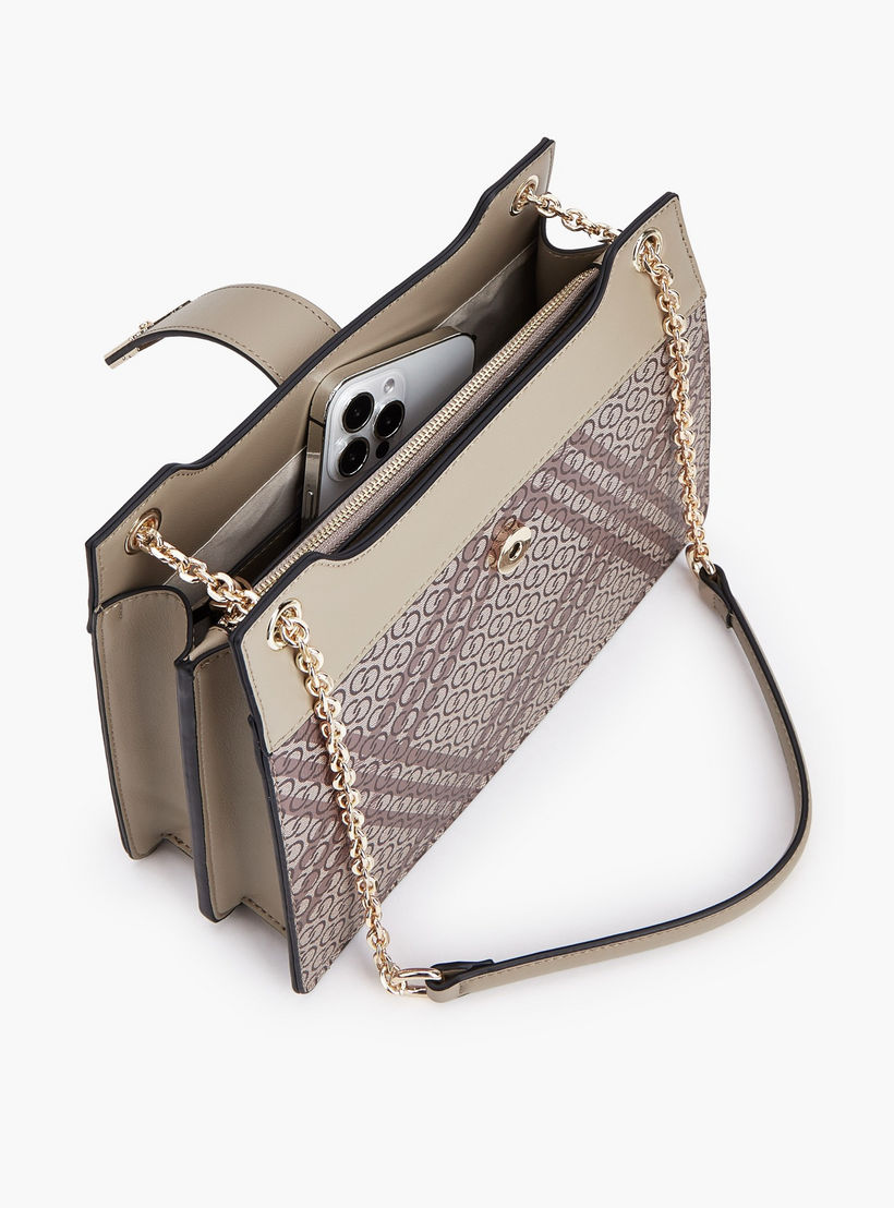 شنطة كتف بتفاصيل سلسلة وطبعات من سيليست-women-bagsandwallets-handbags-image-7