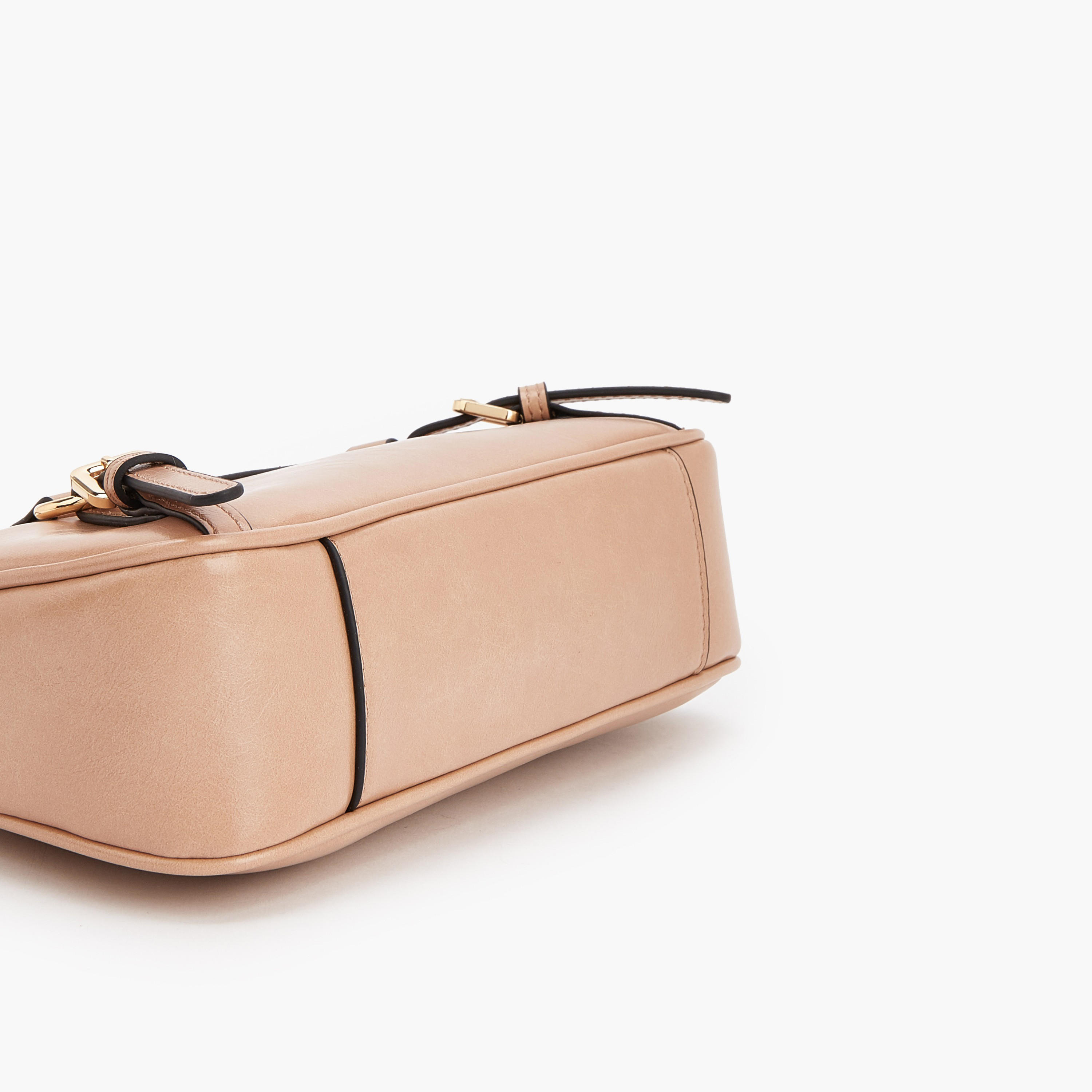 شنطة كروس بودي بحزام قابل للتعديل وتفاصيل إبزيم من سيليست-women-bagsandwallets-handbags-image-6