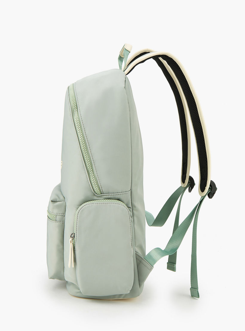 شنطة ظهر بوليستر بأحزمة قابلة للتعديل وطبعات الشعار من لي كوبر-women-bagsandwallets-backpacks-image-4