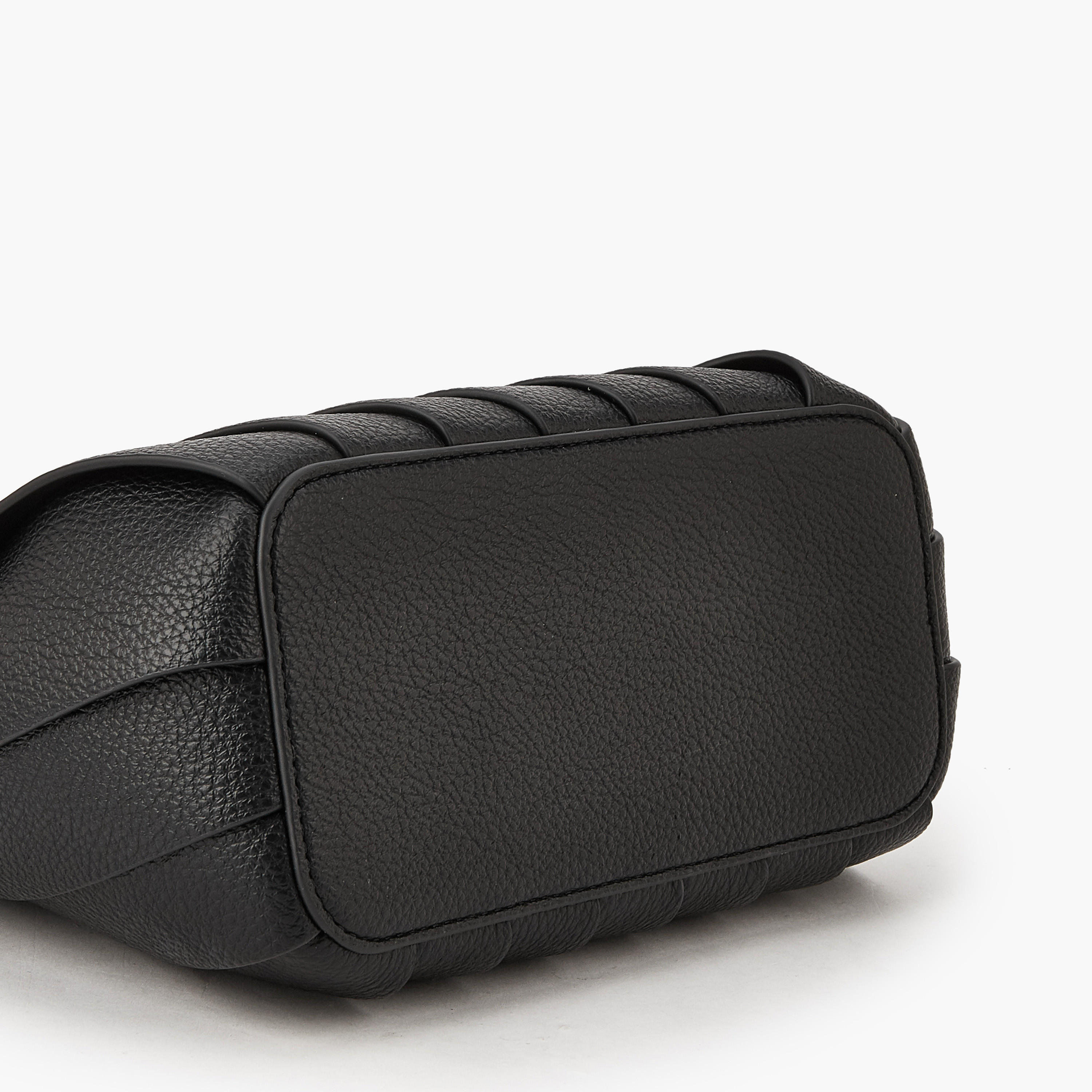 شنطة توتي بارزة الملمس بحزام قابل للتعديل من سيليست-women-bagsandwallets-handbags-image-4