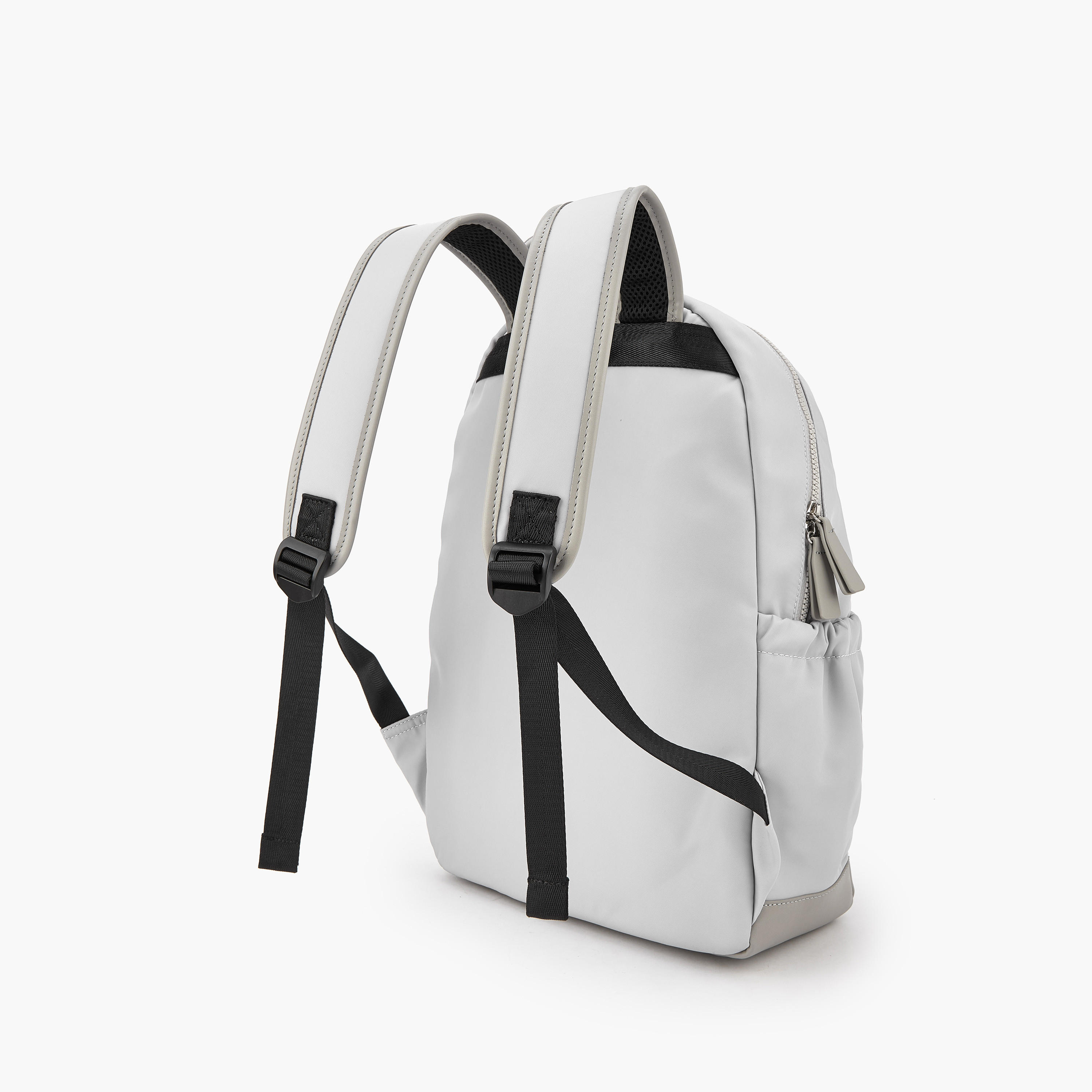 شنطة ظهر بطبعات شعار وحمالات قابلة للتعديل من لي كوبر-women-bagsandwallets-backpacks-image-5