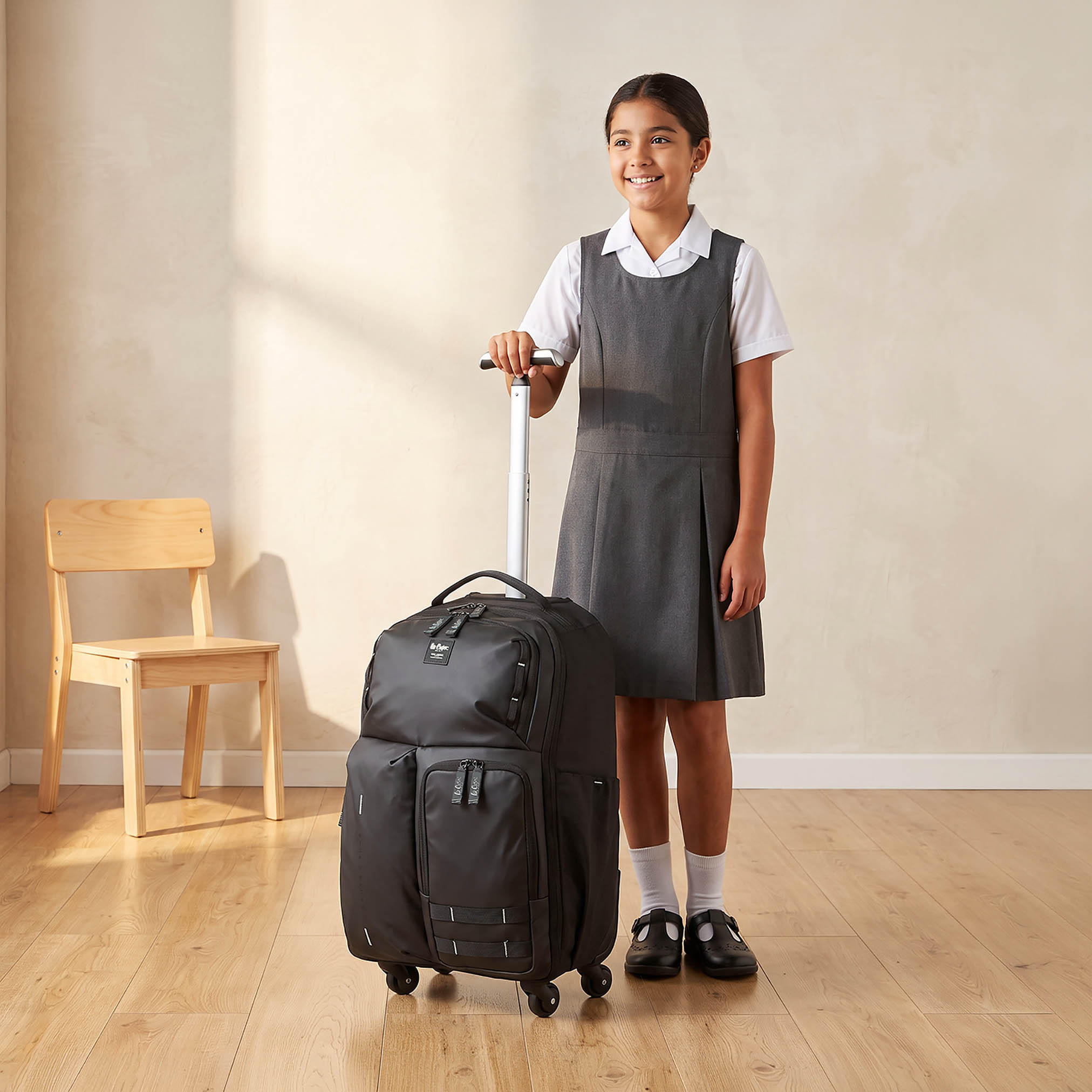 Lee Cooper Solid Trolley Bag for Kids 13 Years+ with Retractable Handle-school-bagsandbackpacks-trolleybags-image-3