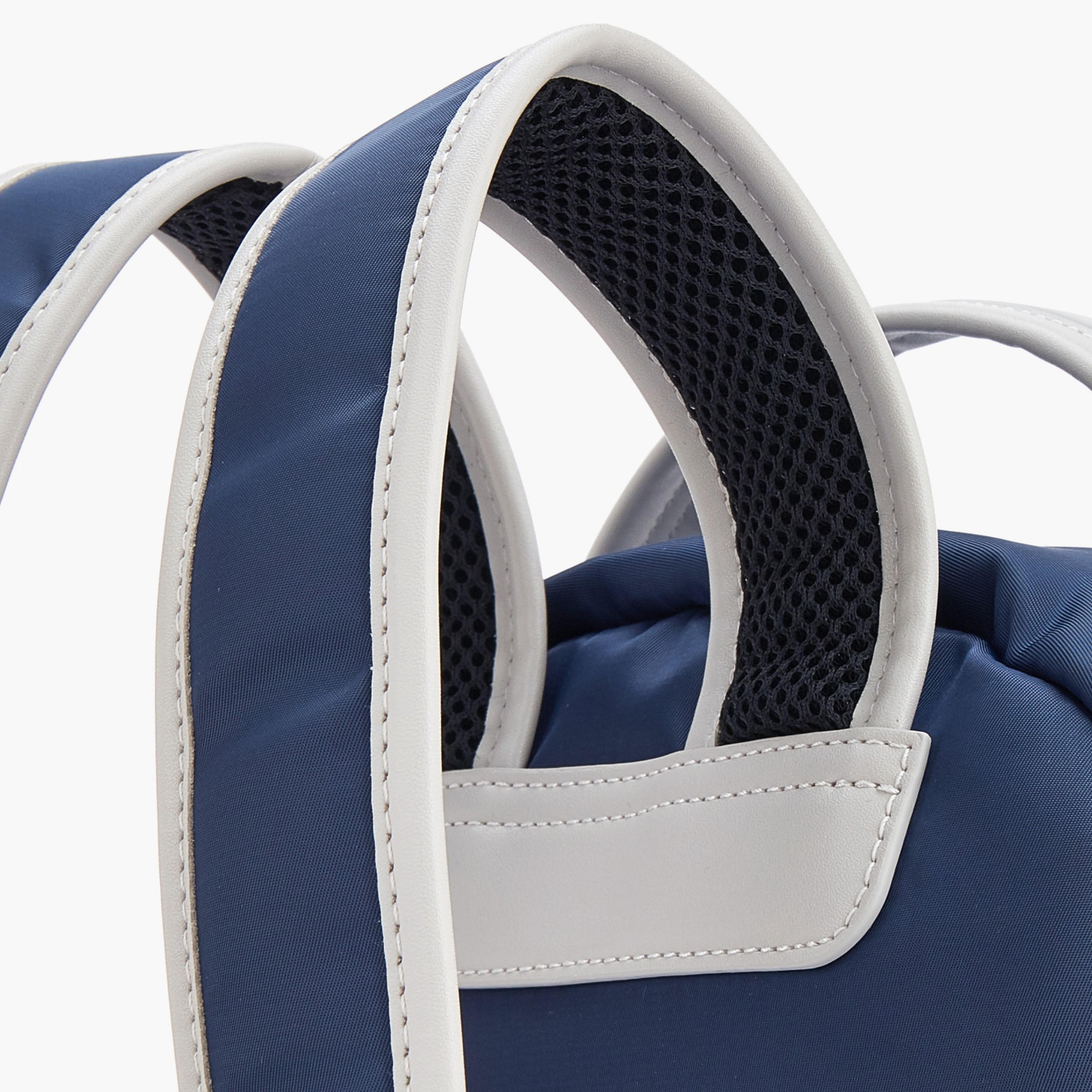 Lee Cooper Logo Print Backpack with Adjustable Shoulder Straps-school-bagsandbackpacks-backpacks-image-4