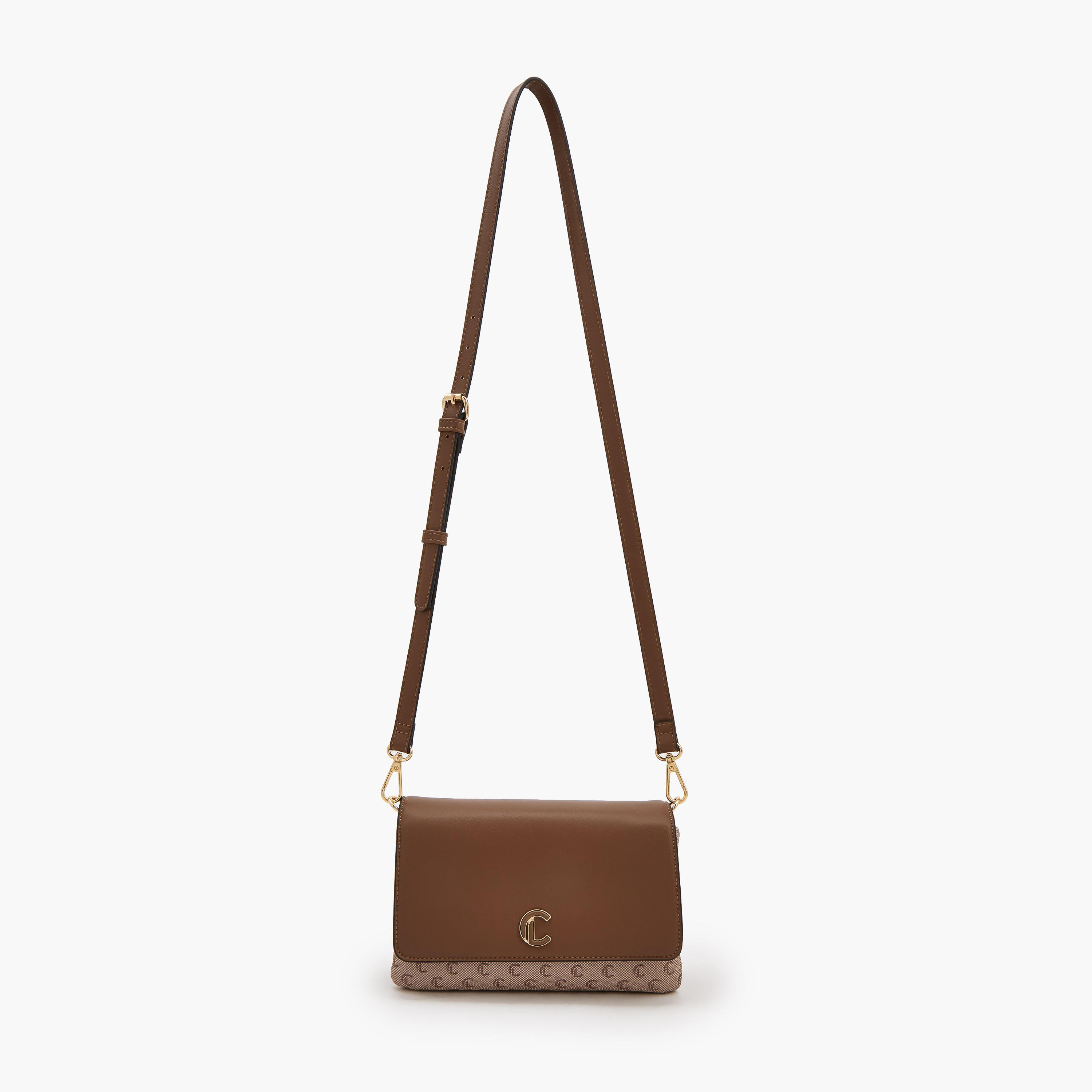 شنطة كروس بودي بطبعات مونوجرام بزر إغلاق من لو كونفورت-women-bagsandwallets-handbags-image-2