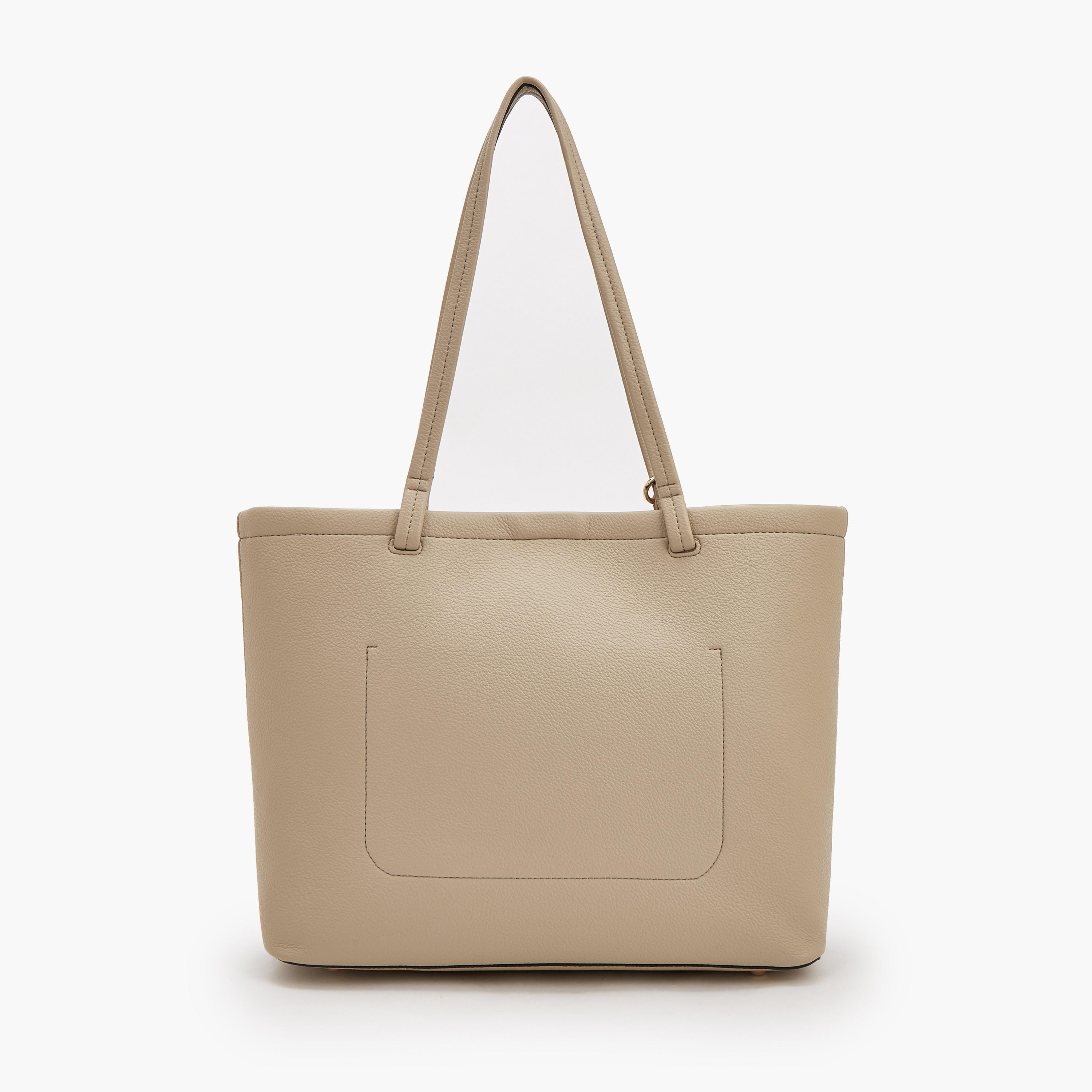شنطة توتي مخططة بزر إغلاق من لو كونفورت-women-bagsandwallets-handbags-image-2