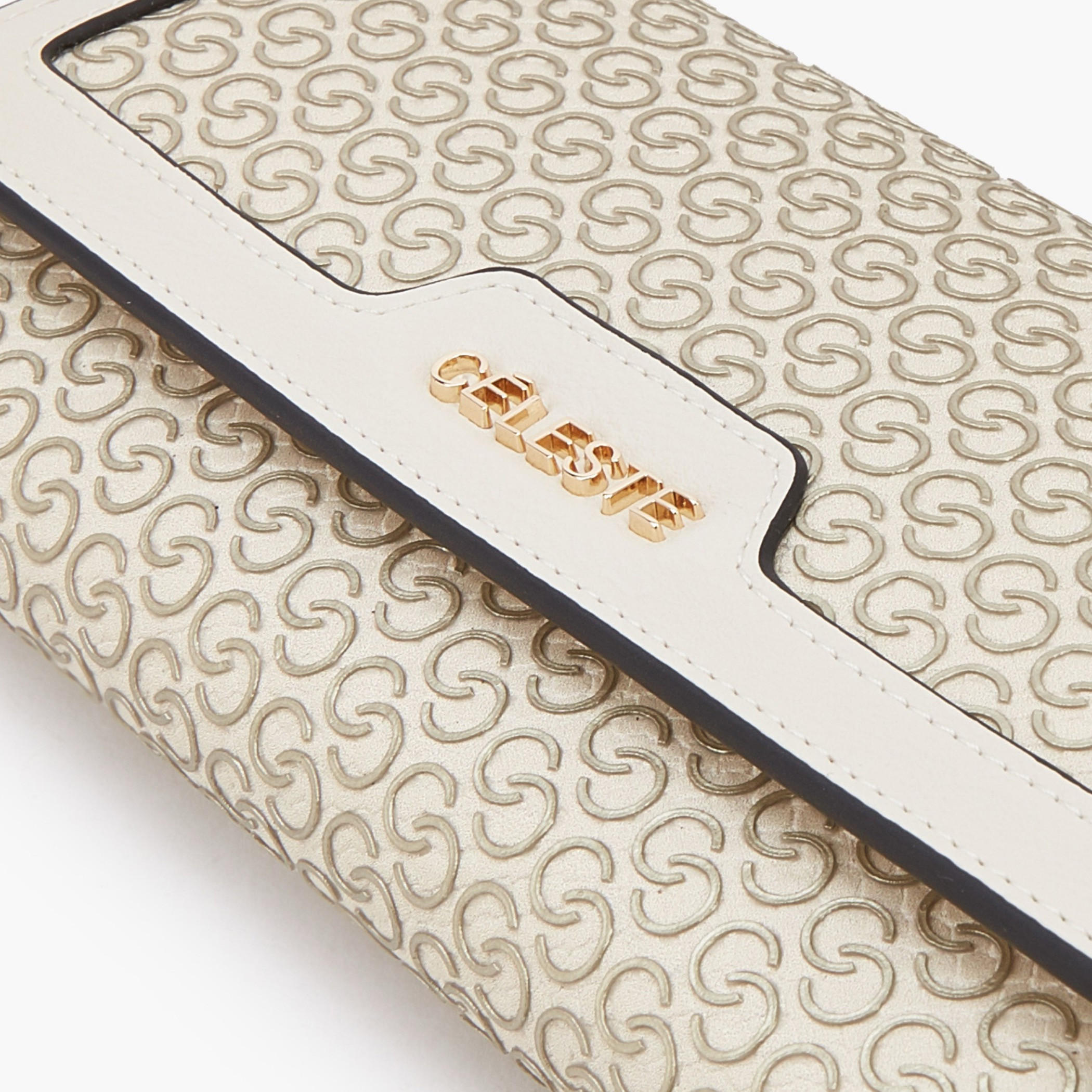 محفظة بطبعة مونوجرام وزر إغلاق كبس من سيليست-women-bagsandwallets-wallets-image-5