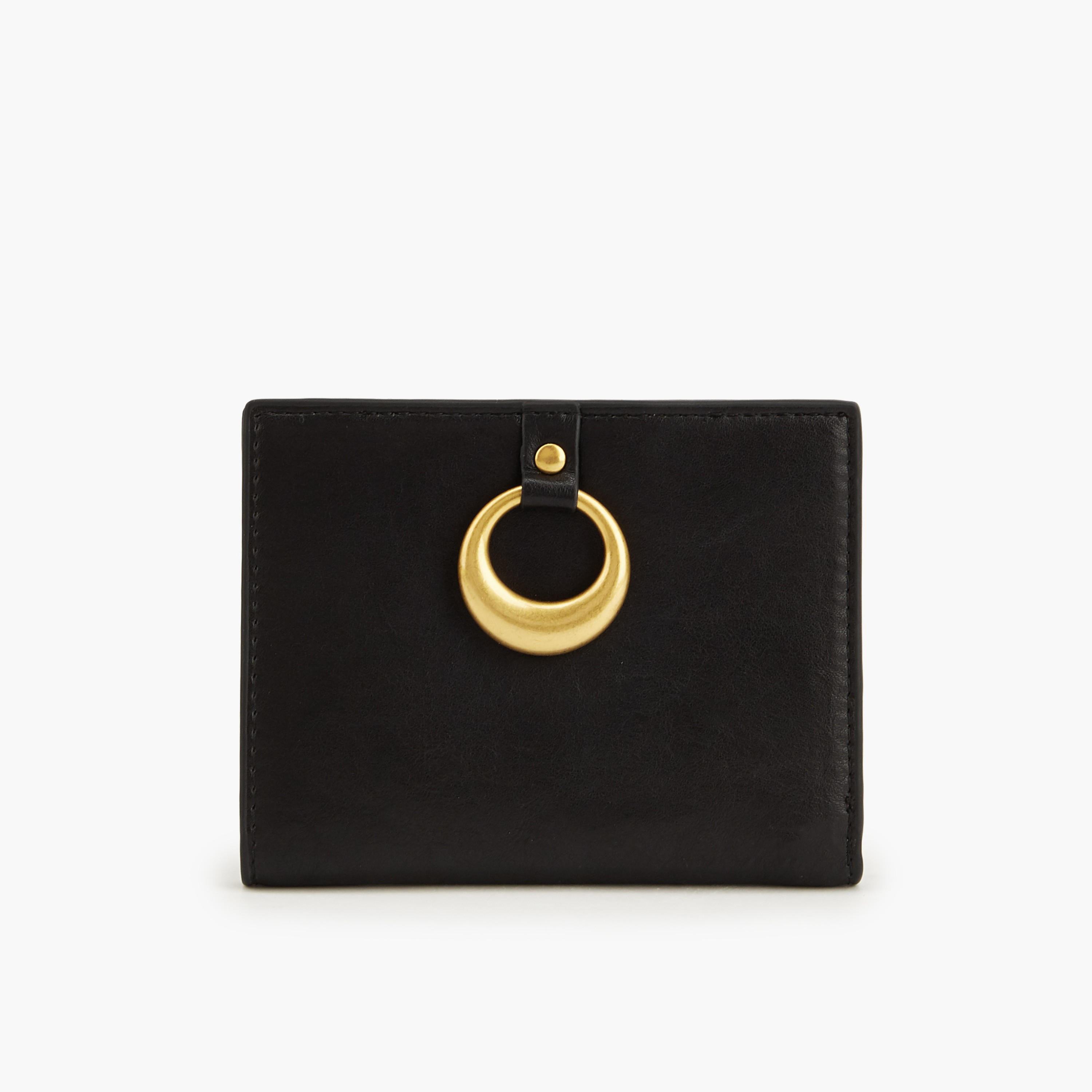محفظة بطية ثنائية وحلية ميتاليك من سيليست-women-bagsandwallets-wallets-image-1