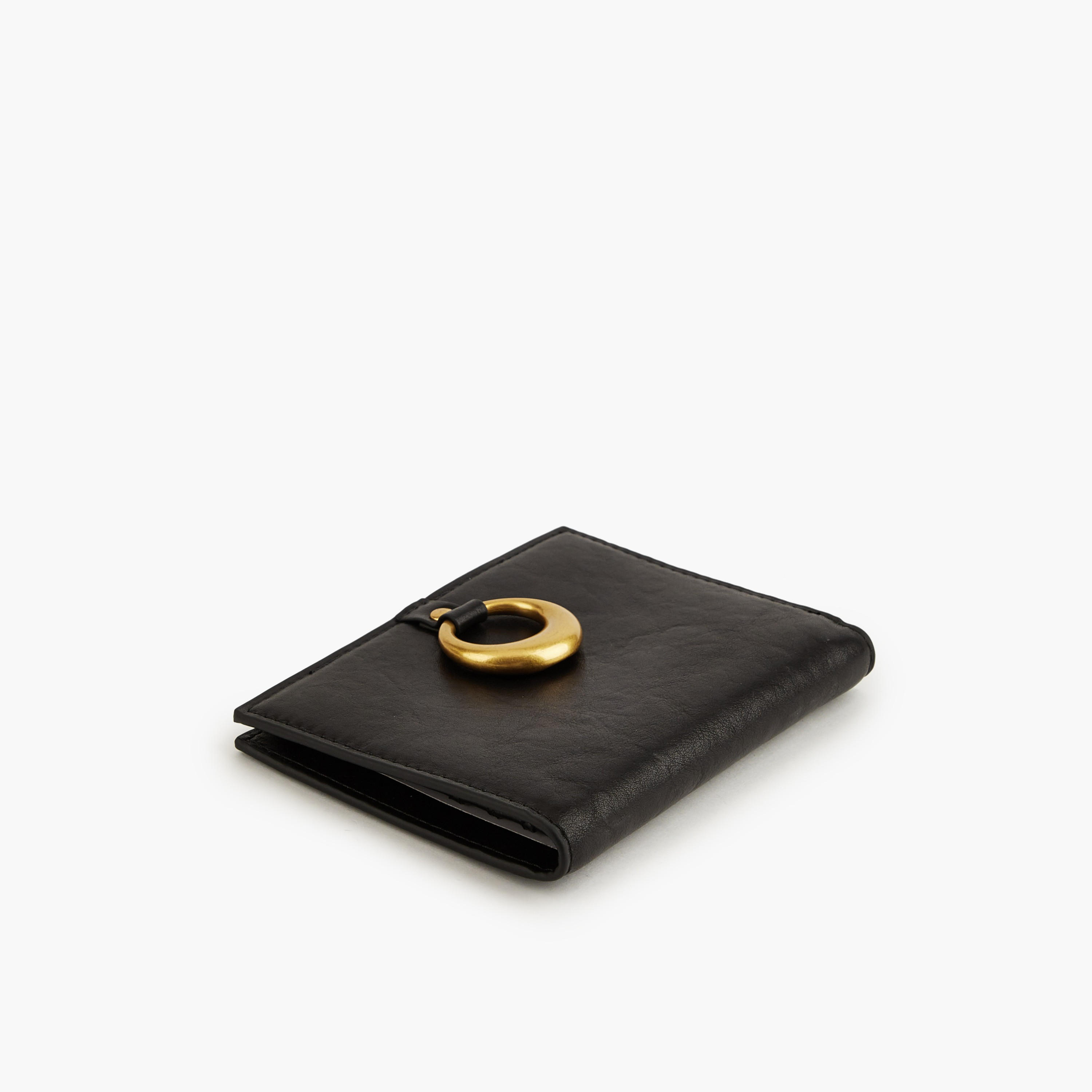 محفظة بطية ثنائية وحلية ميتاليك من سيليست-women-bagsandwallets-wallets-image-4