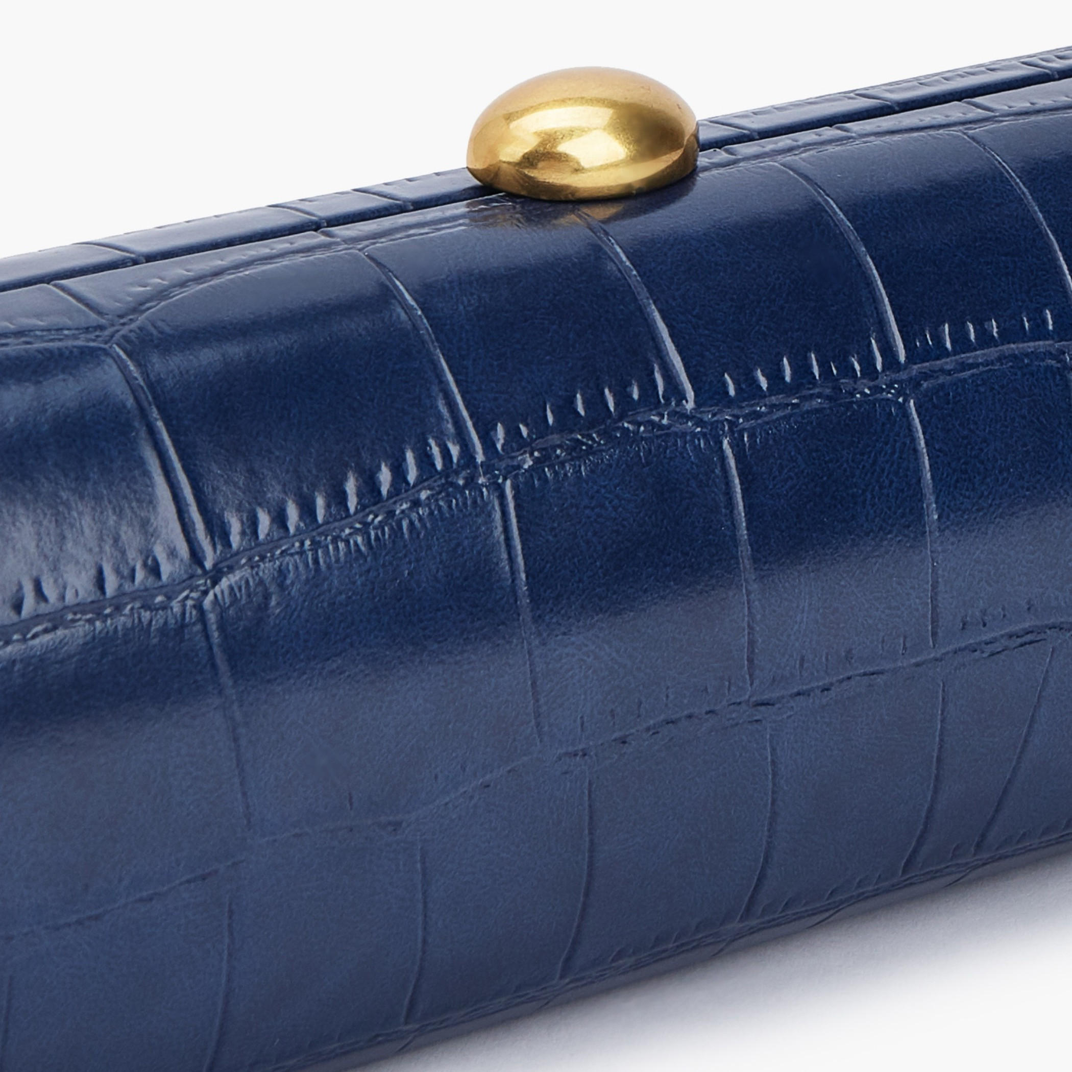 شنطة كلاتش بارزة الملمس بسلسلة قابلة للفصل من سيليست-women-bagsandwallets-handbags-image-4